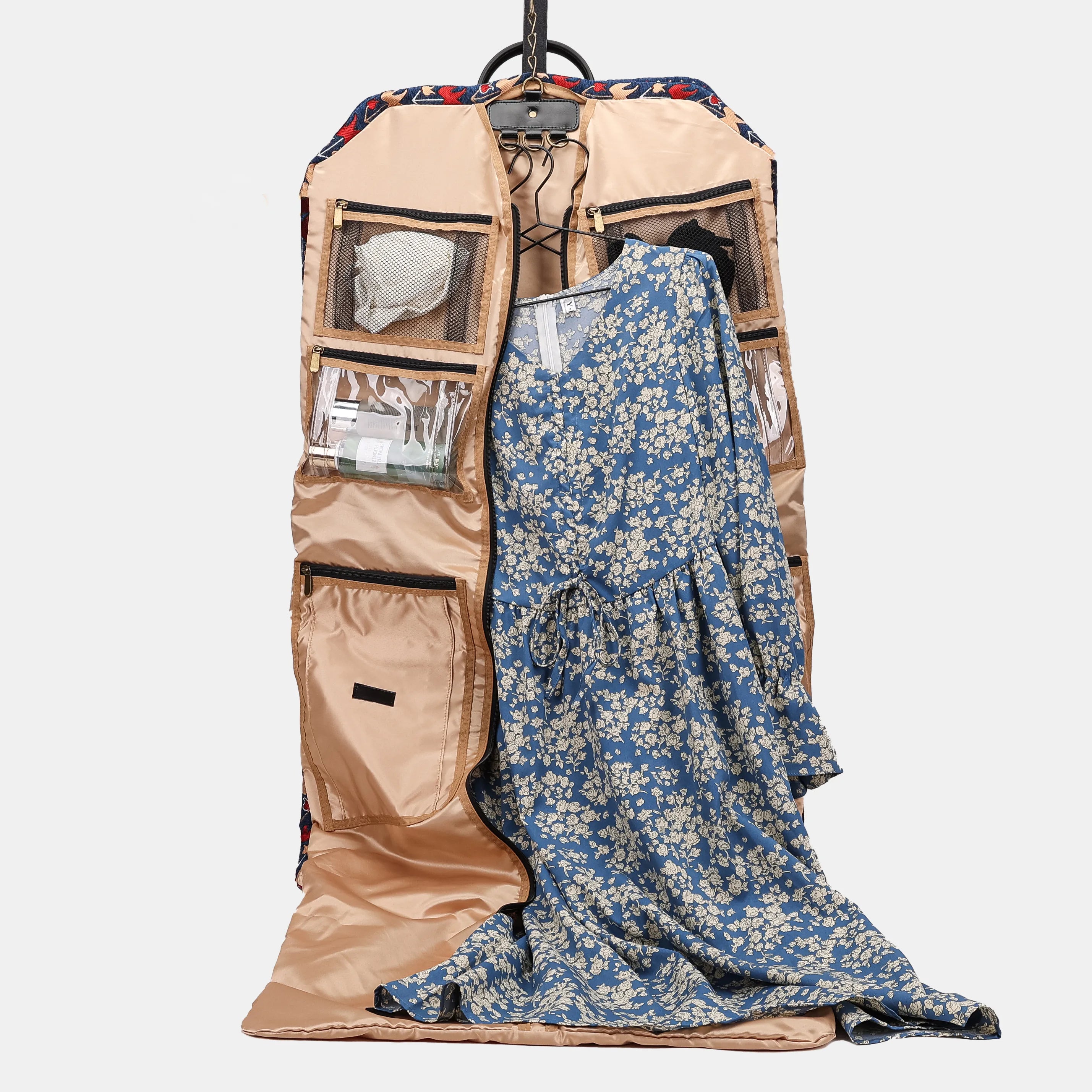 Poppy Bloom Garment Carpet Bag Carpetbag of America in use