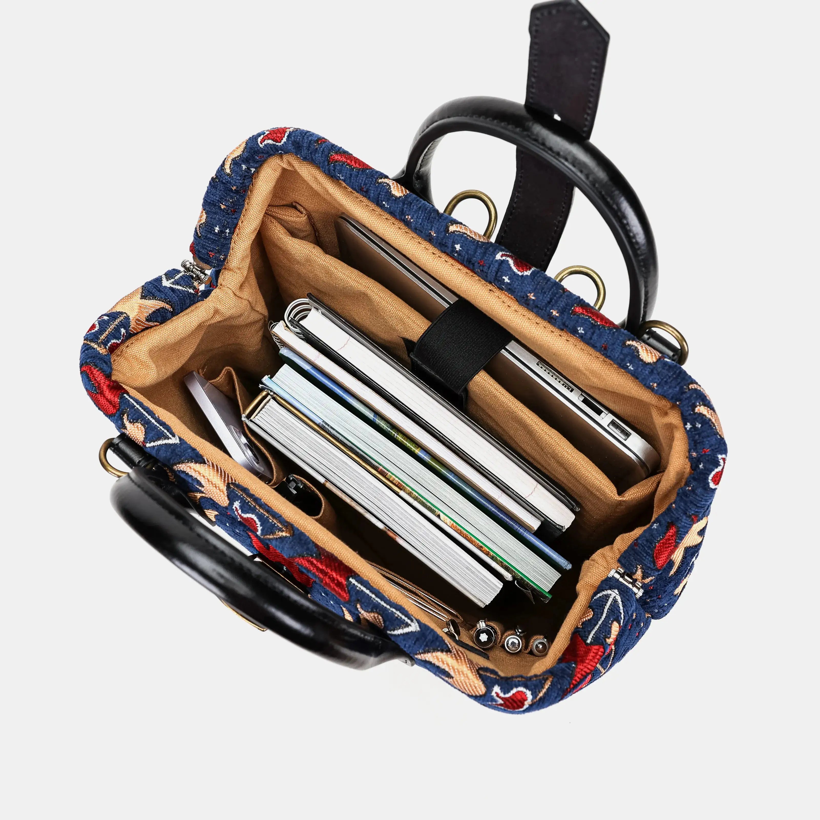 Poppy Bloom Carpet Laptop Backpack Carpetbag of America inside