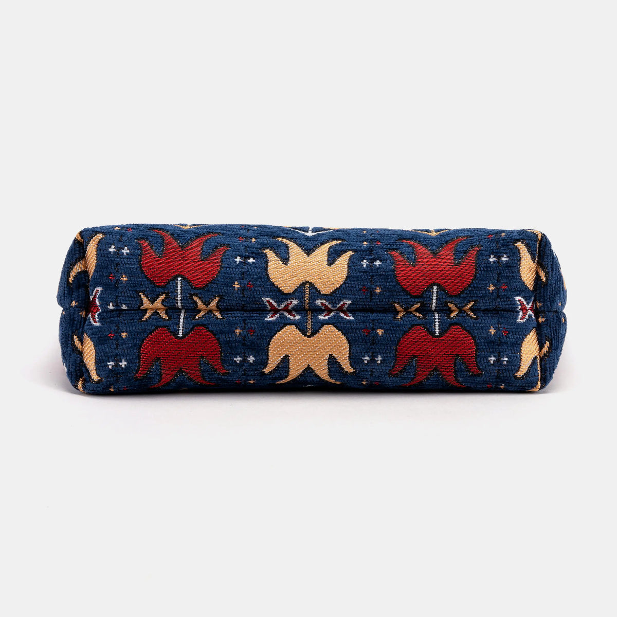 Poppy Bloom Carpet Makeup Bag Carpetbag of America bottom