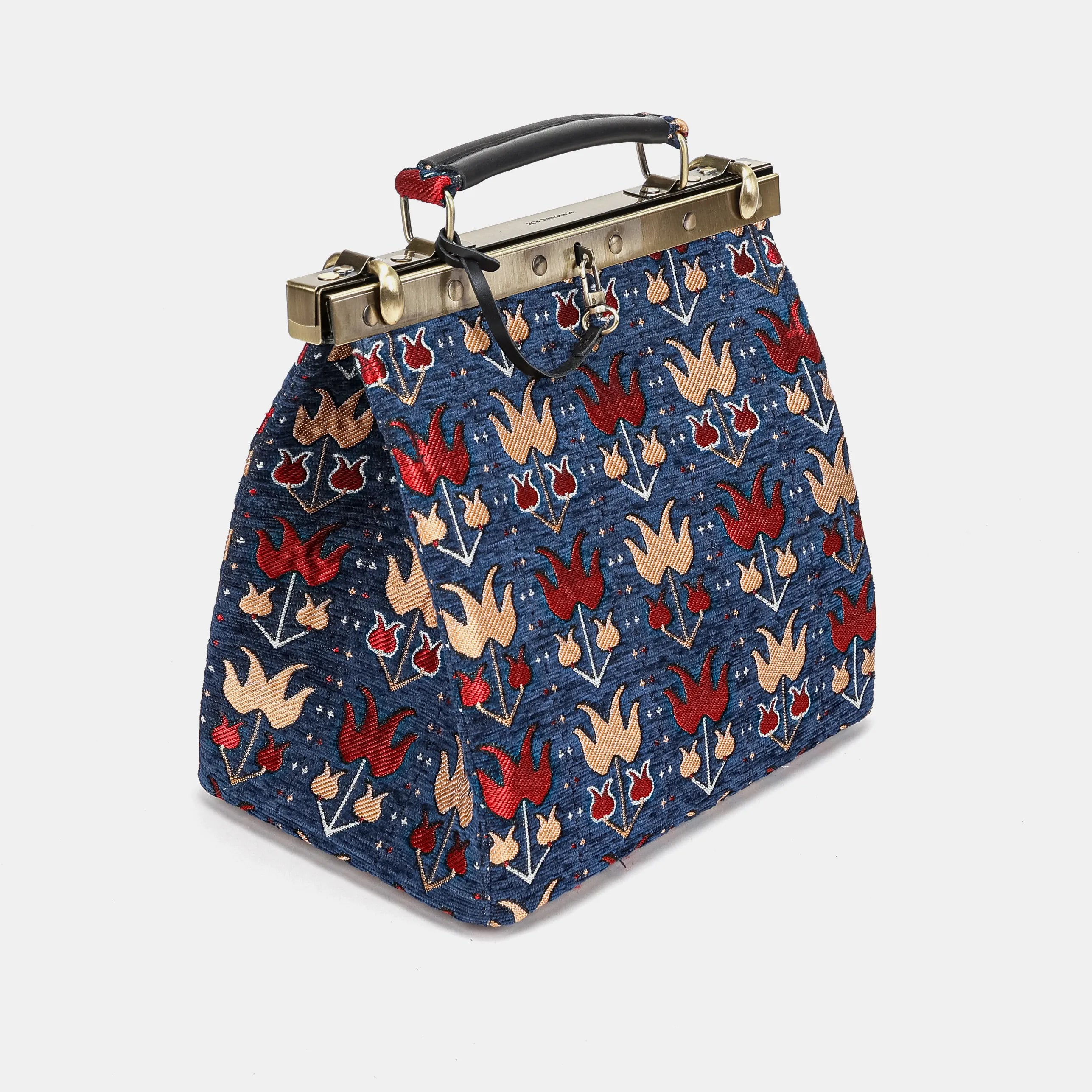 Poppy Bloom Cecile Carpet Purse Gladstone Bag of America side