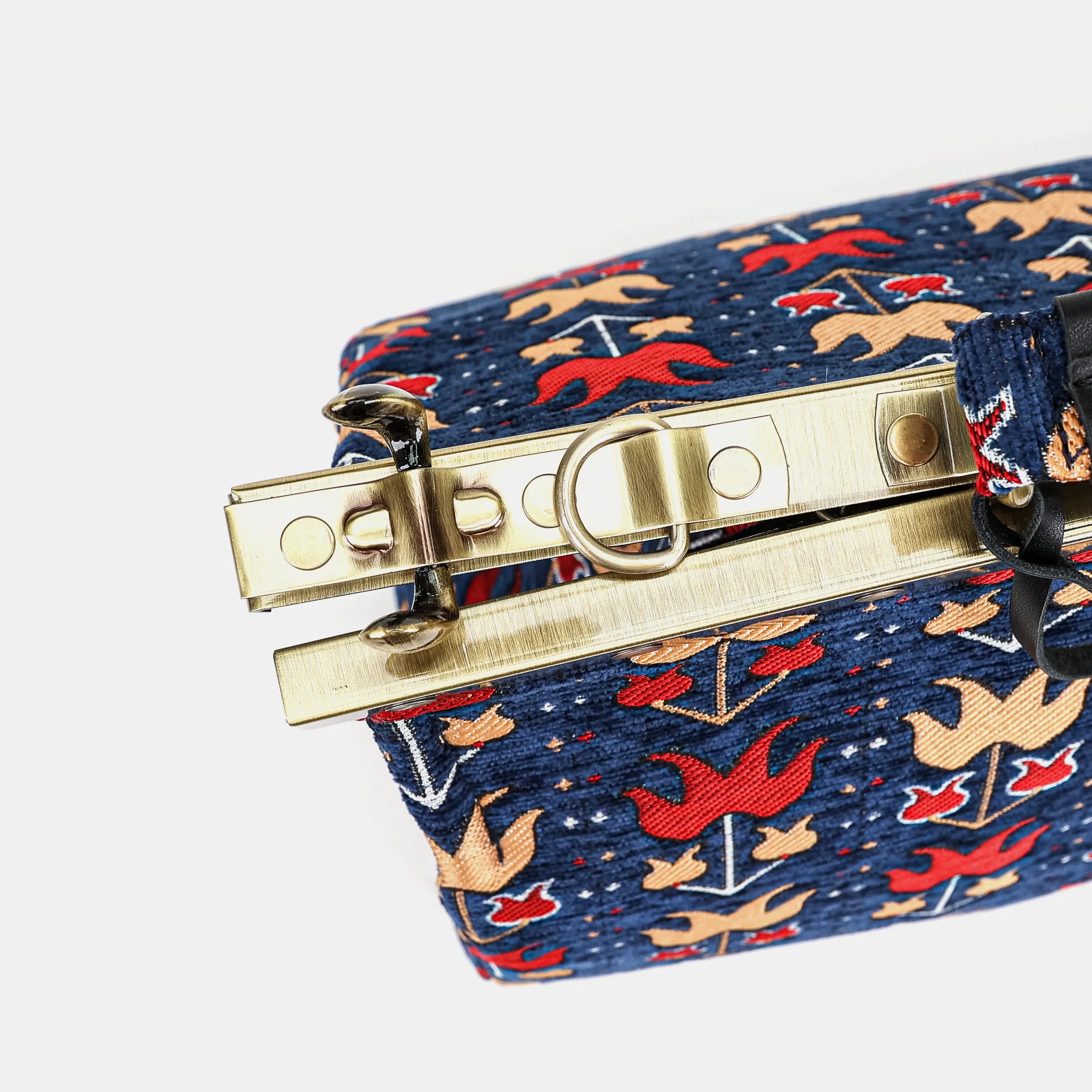 Poppy Bloom Celine Carpet Gladstone Bag of America  of America frame