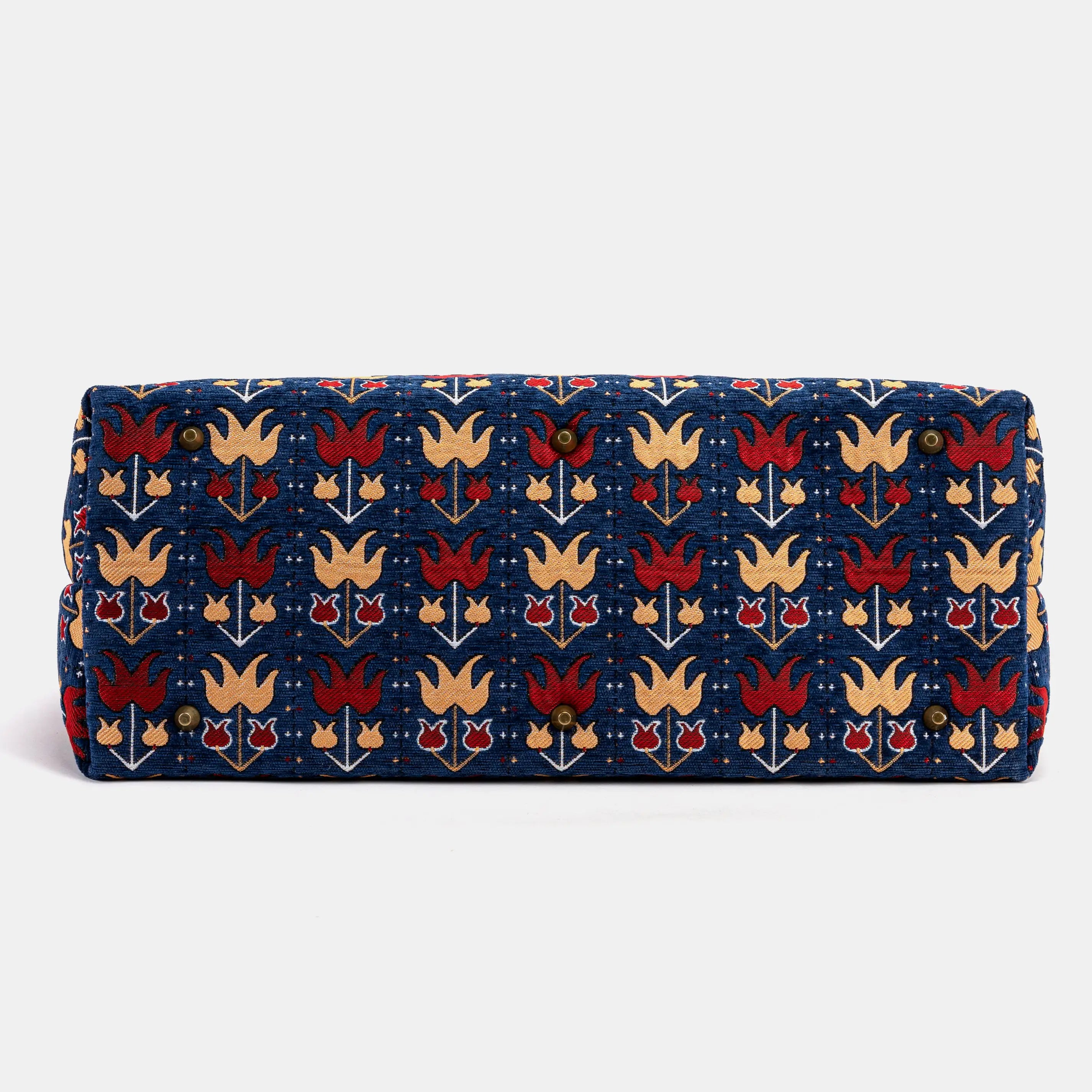Poppy Bloom Men's Carpetbag of America bottom-4