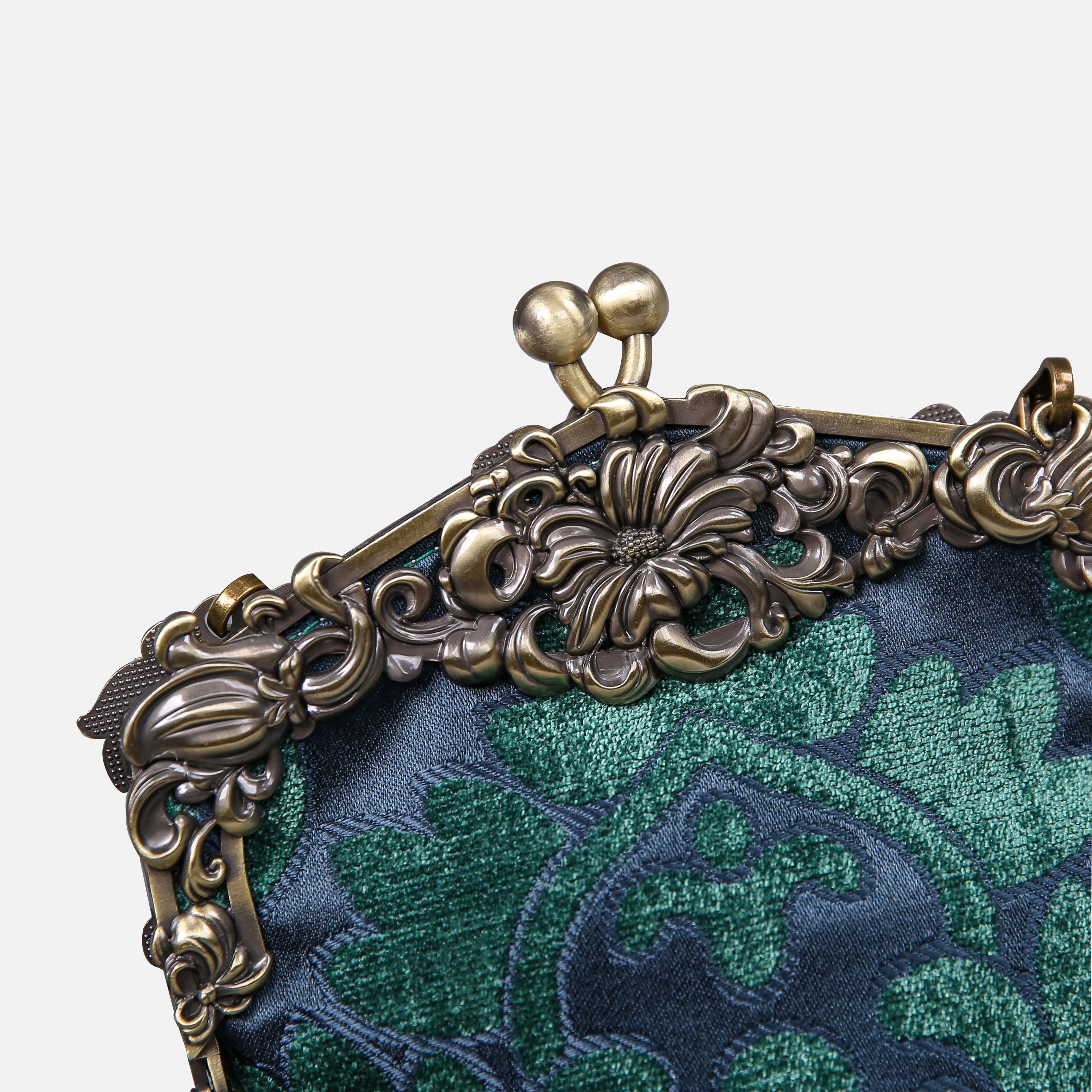 Queen Hunter Green Chatelaine Purse Large carpet bag of America detail