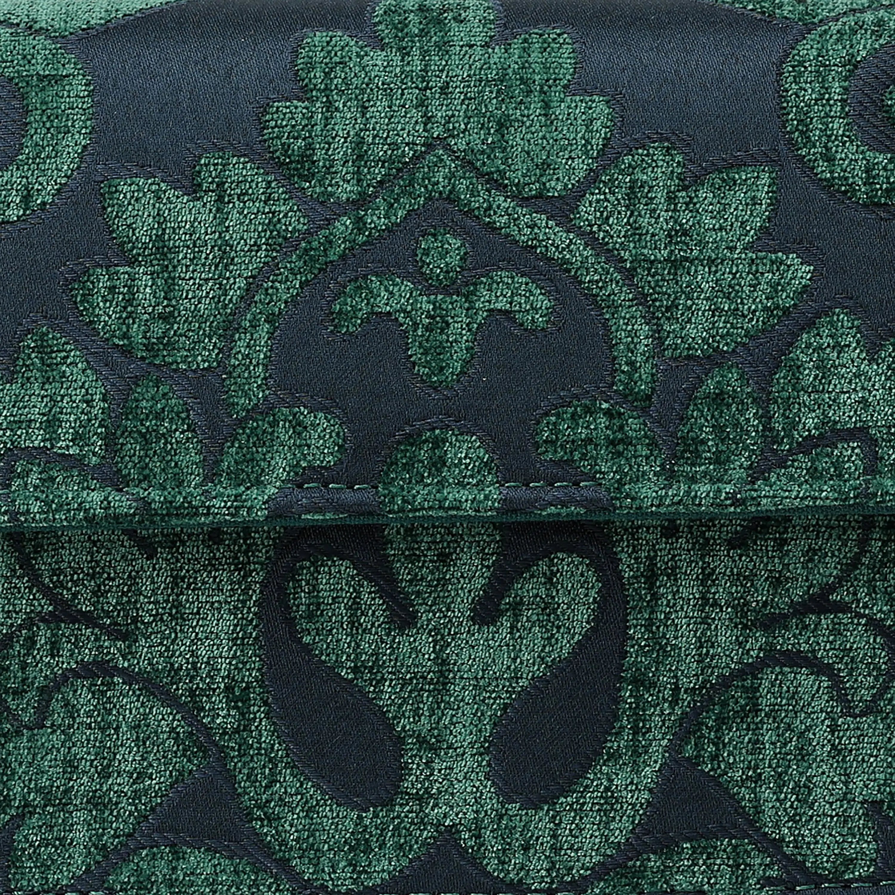 Queen Hunter Green Flap Crossbody Bag carpet bag of America pattern