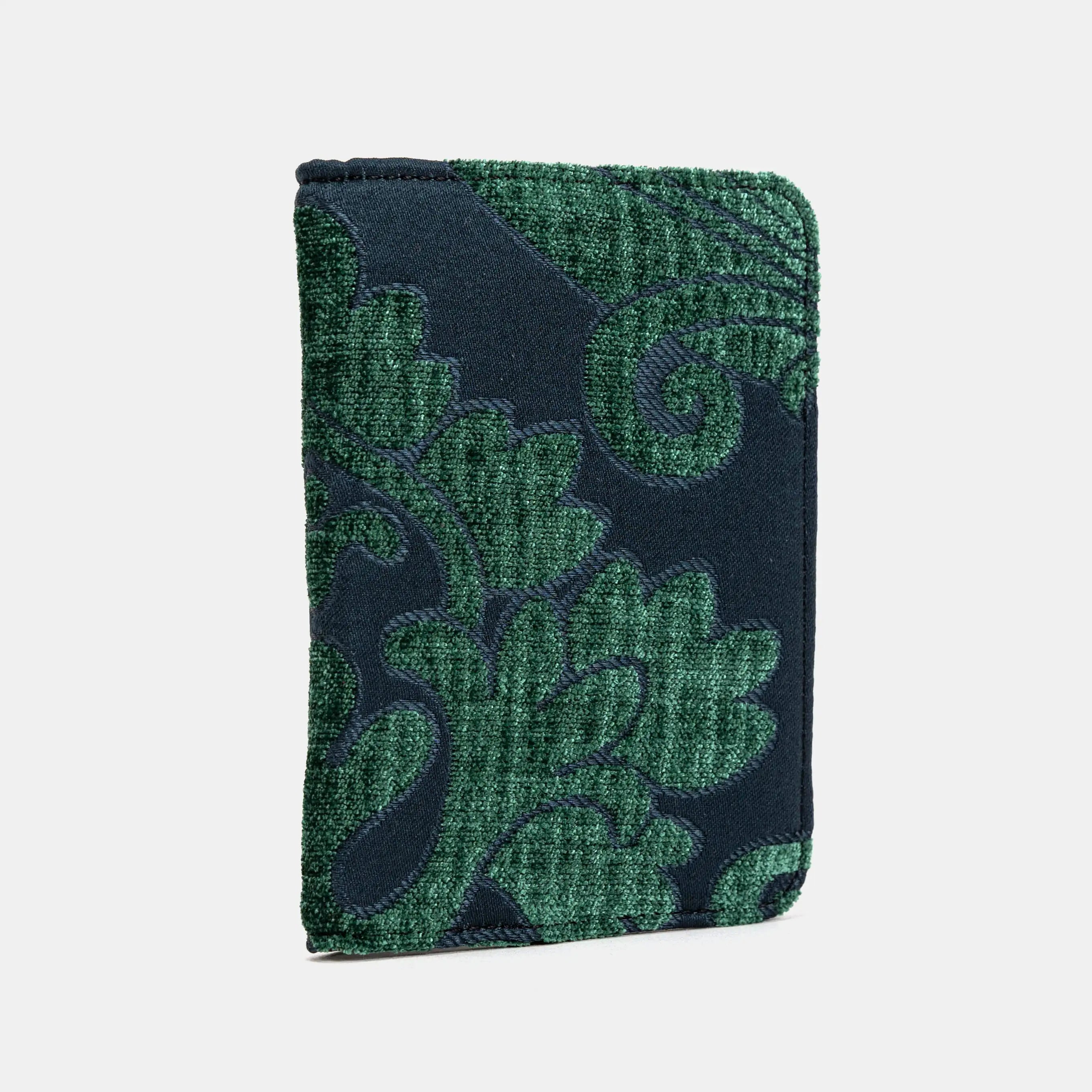 Queen Hunter Green Passport Cover of America  of America side