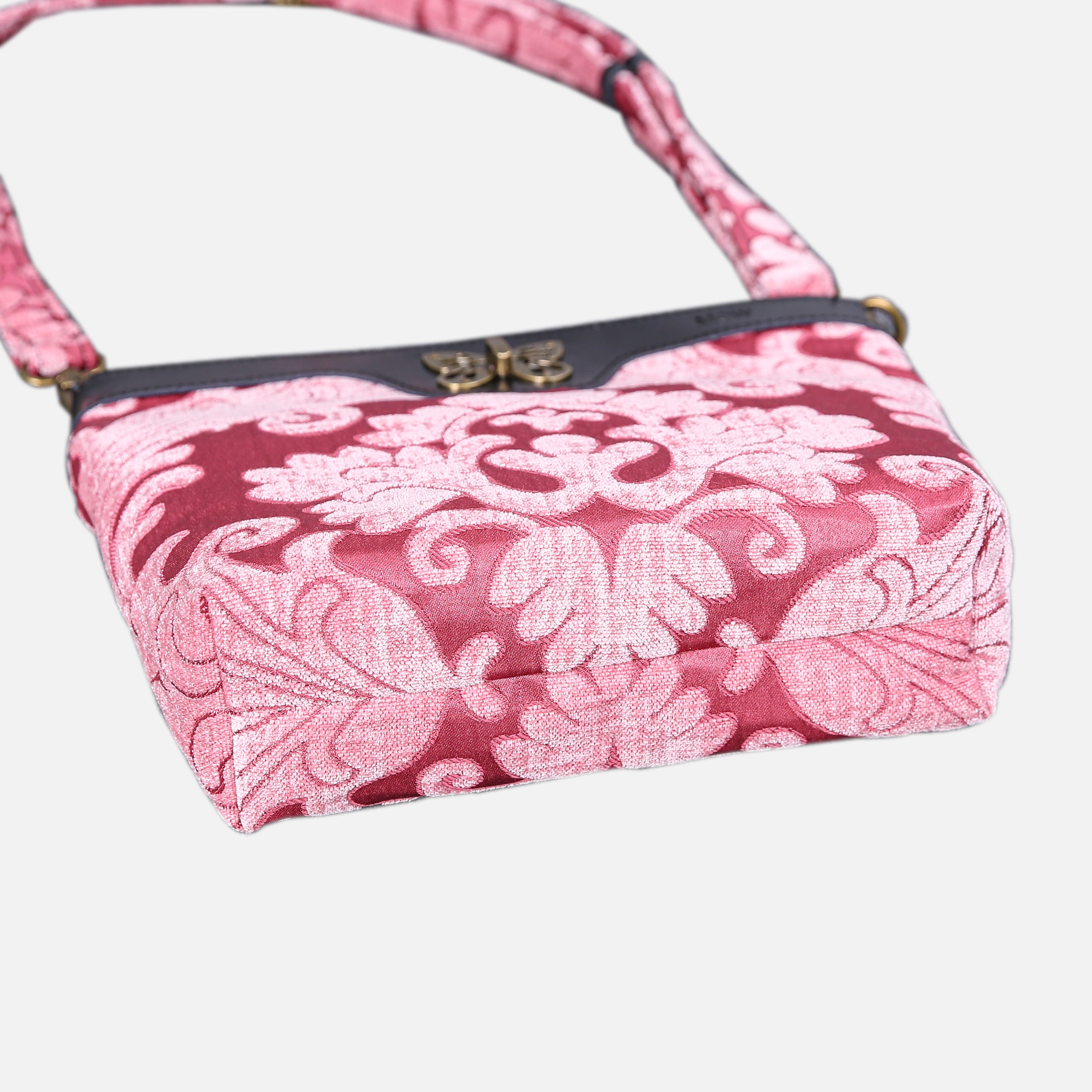 Queen Rose Pink Carpet Crossbody Bag carpet bag MCW Handmade of America bottom
