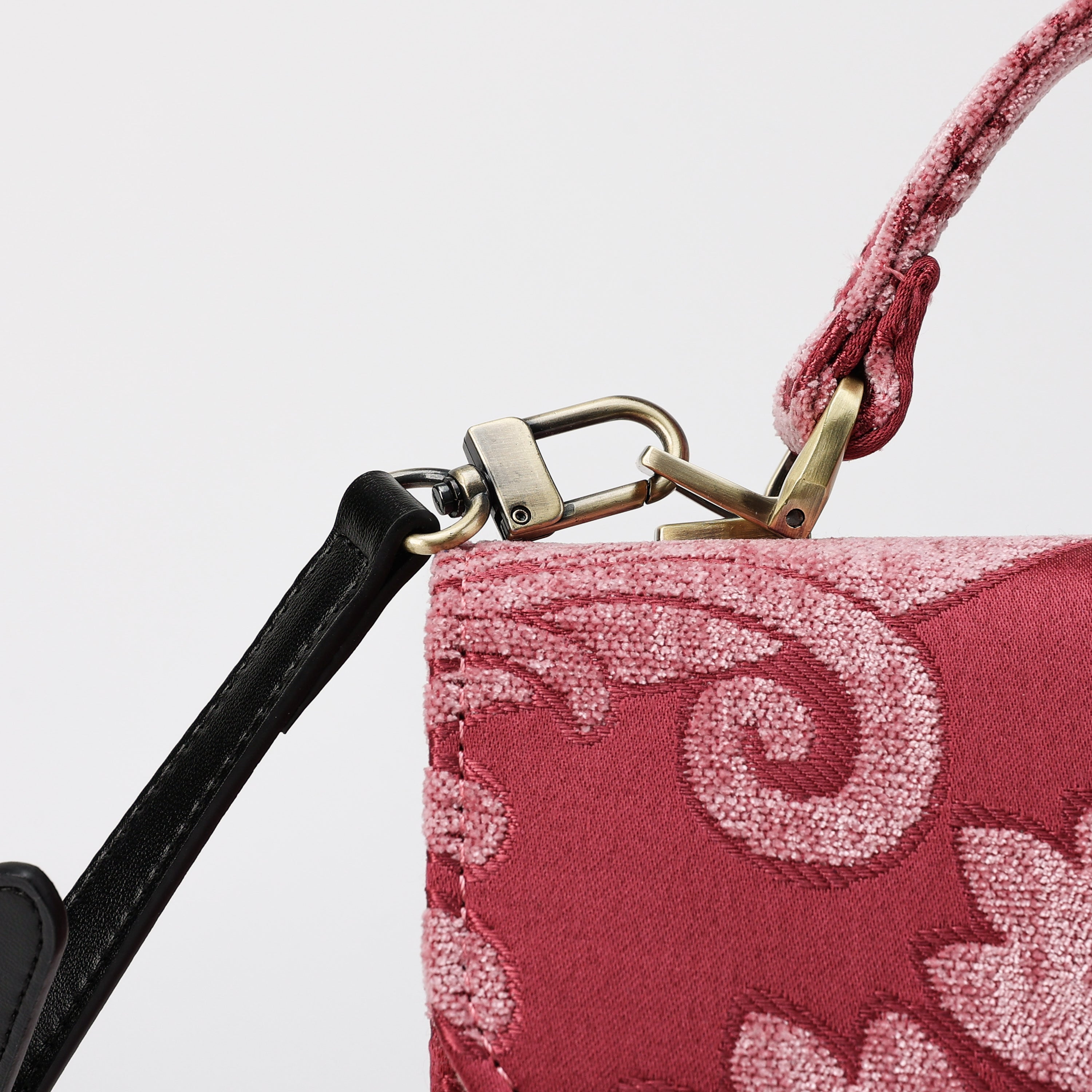 Queen Rose Pink Flap Satchel Carpetbag of America clasp