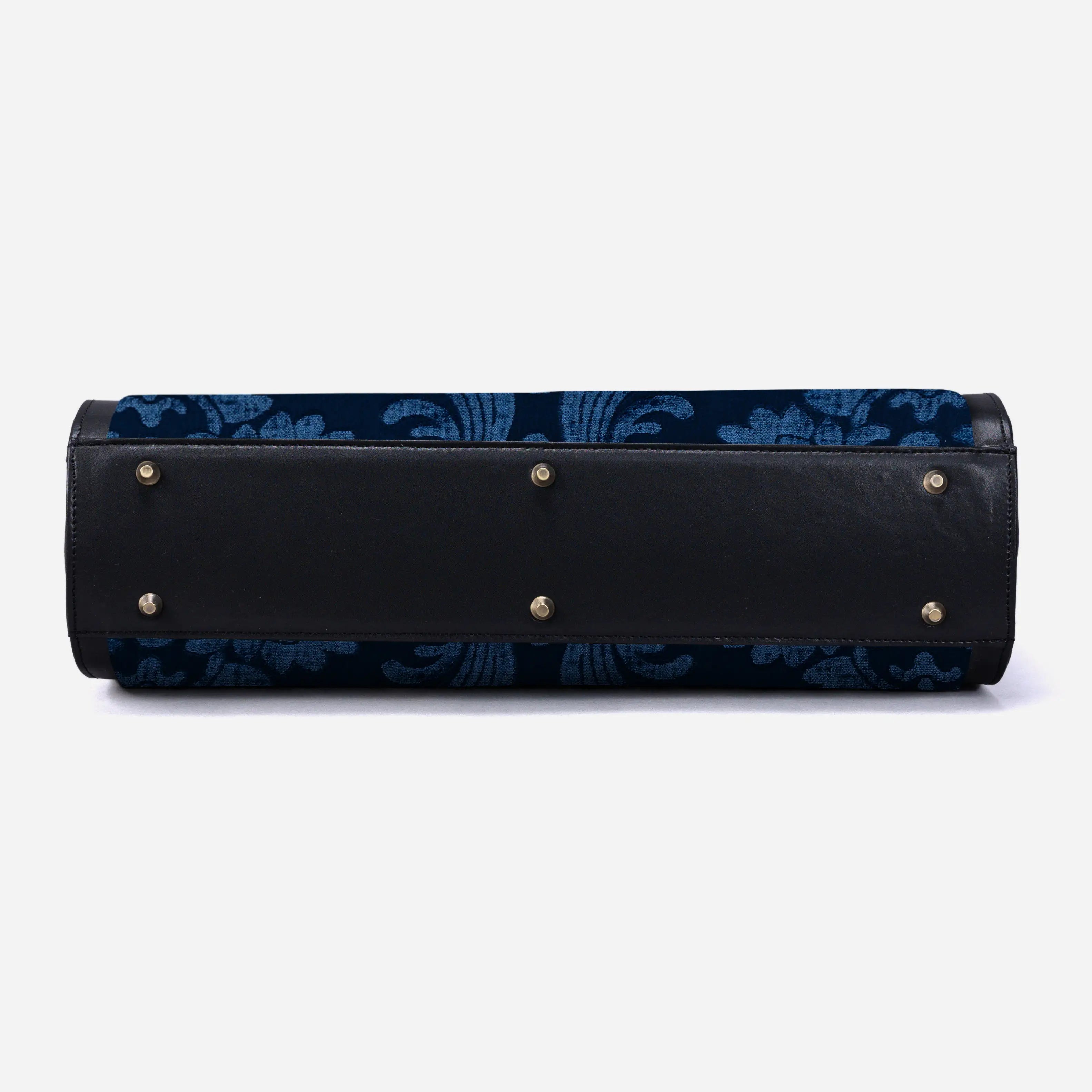 Queen Royal Blue Business Tote of America bottom