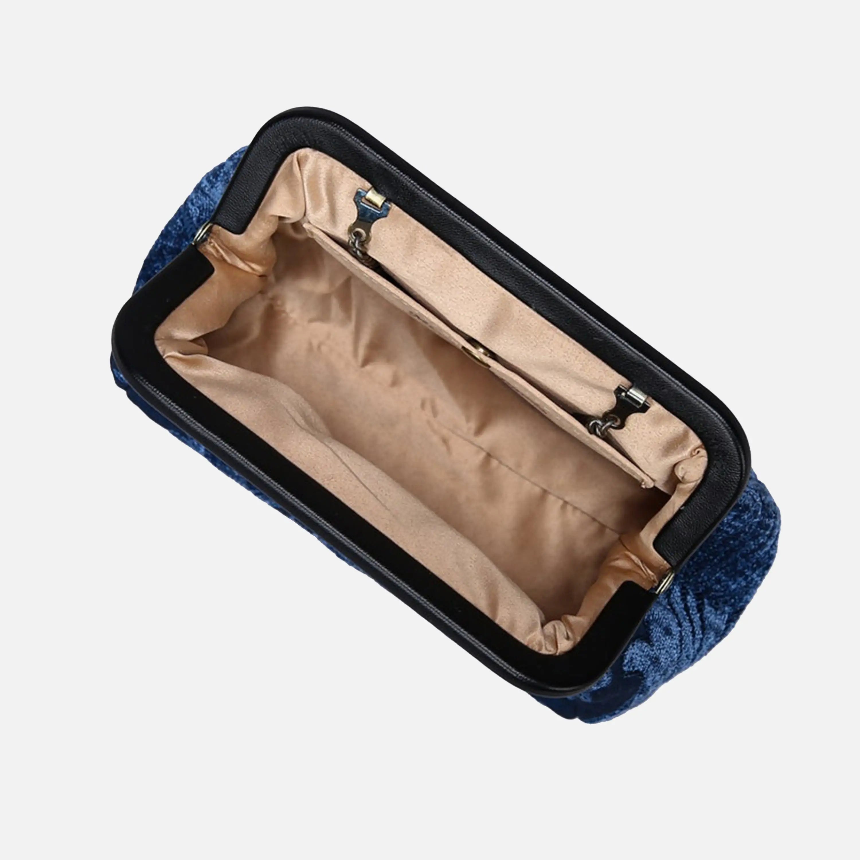 Queen Royal Blue carpet bag of America inside