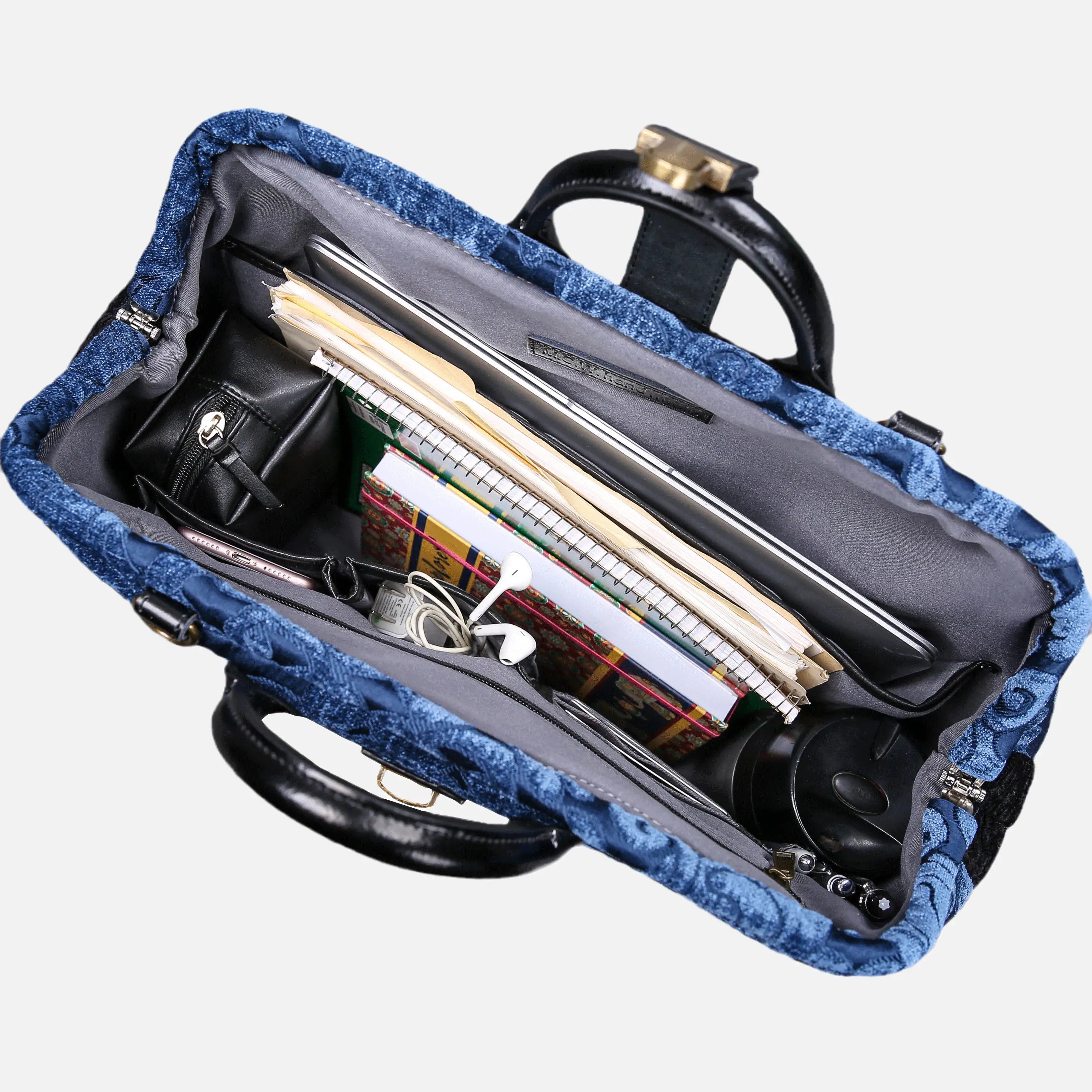 Queen Royal Blue carpet bag  of America in use