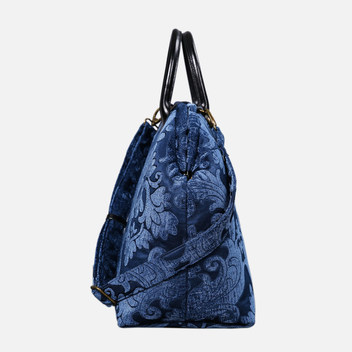 Queen Royal Blue Mary Poppins Weekender Carpetbag of America side