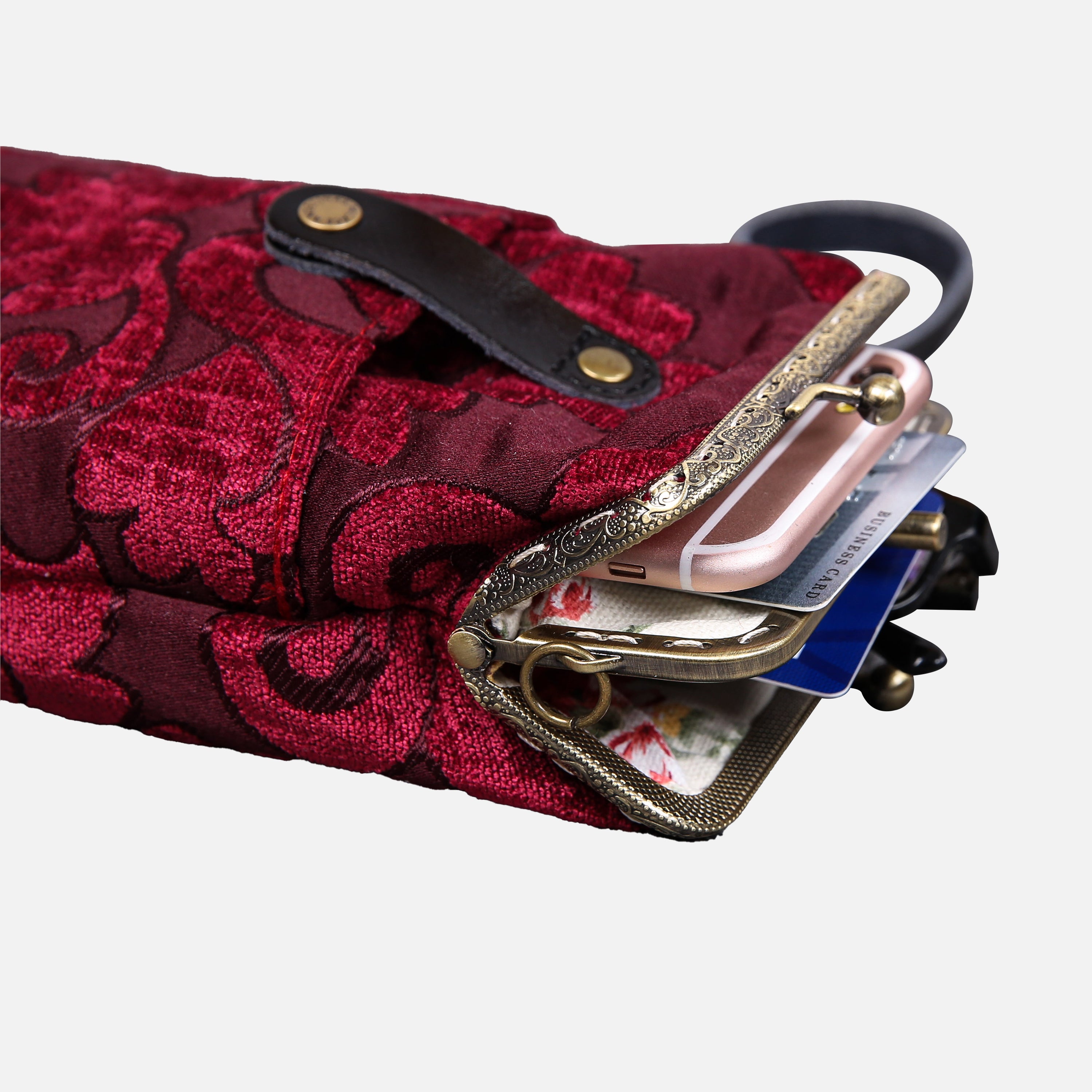 Queen Wine Carpet Phone Case Carpetbag of America lay flat