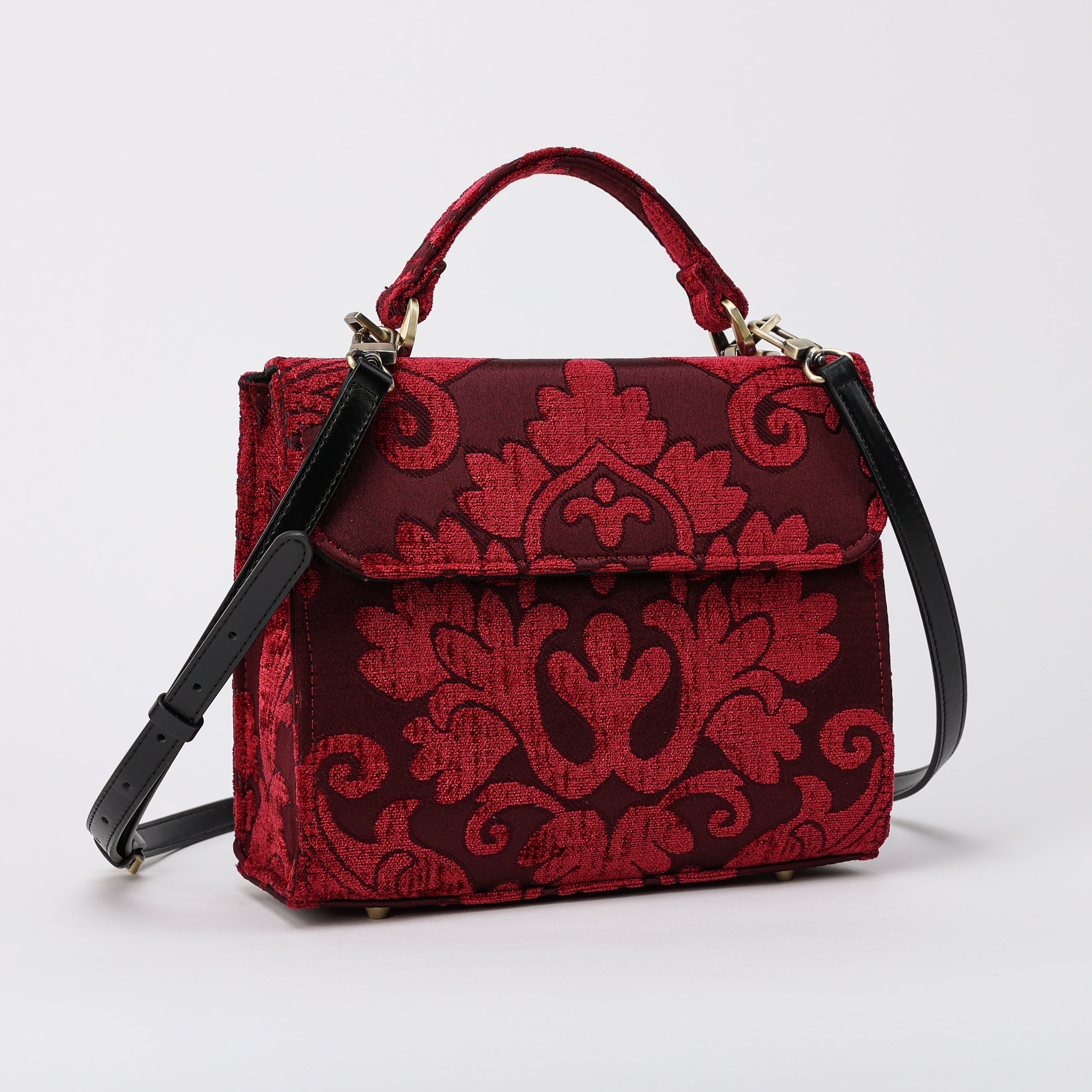 Queen Wine Flap Satchel Carpetbag of America with shoulder strap
