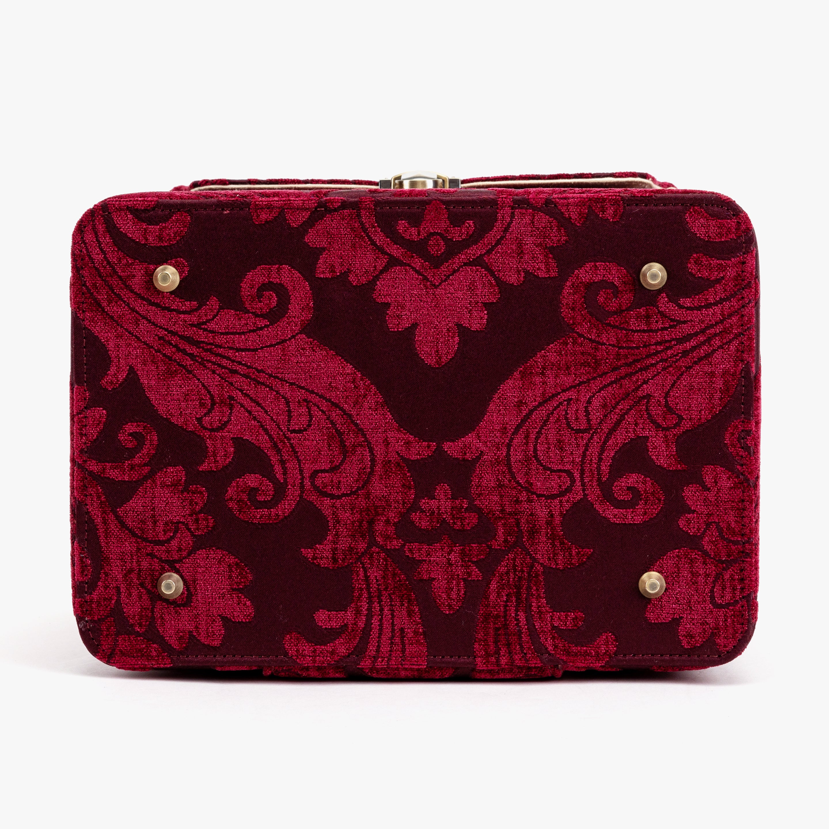 Queen Wine Josephine Large Train Case bottom