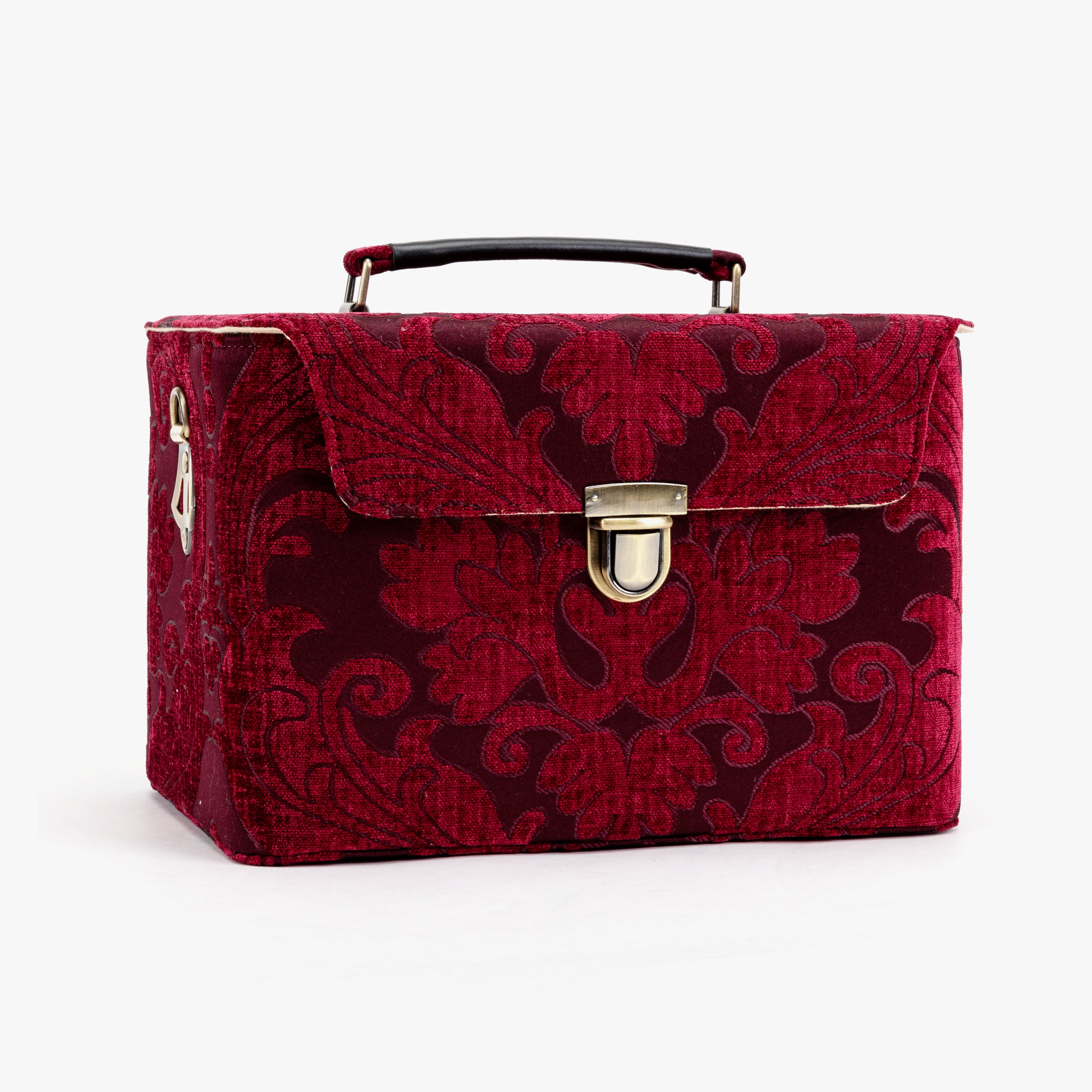 Queen Wine Josephine Large Train Case front side