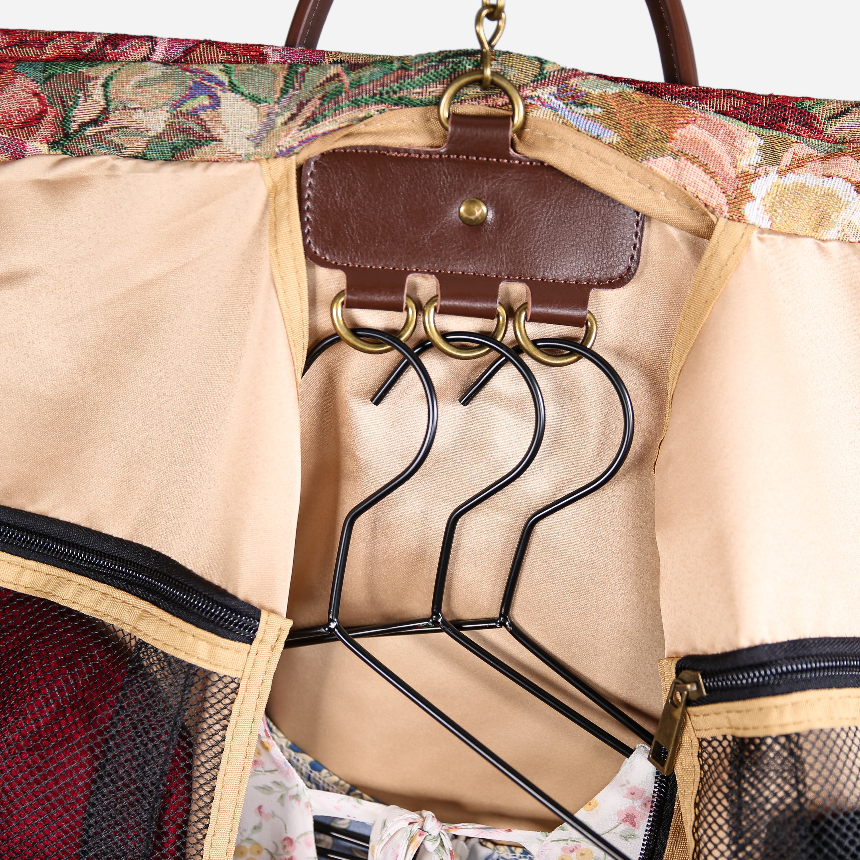 Rose Bush Carpet Garment Bag carpet bag of America inside details