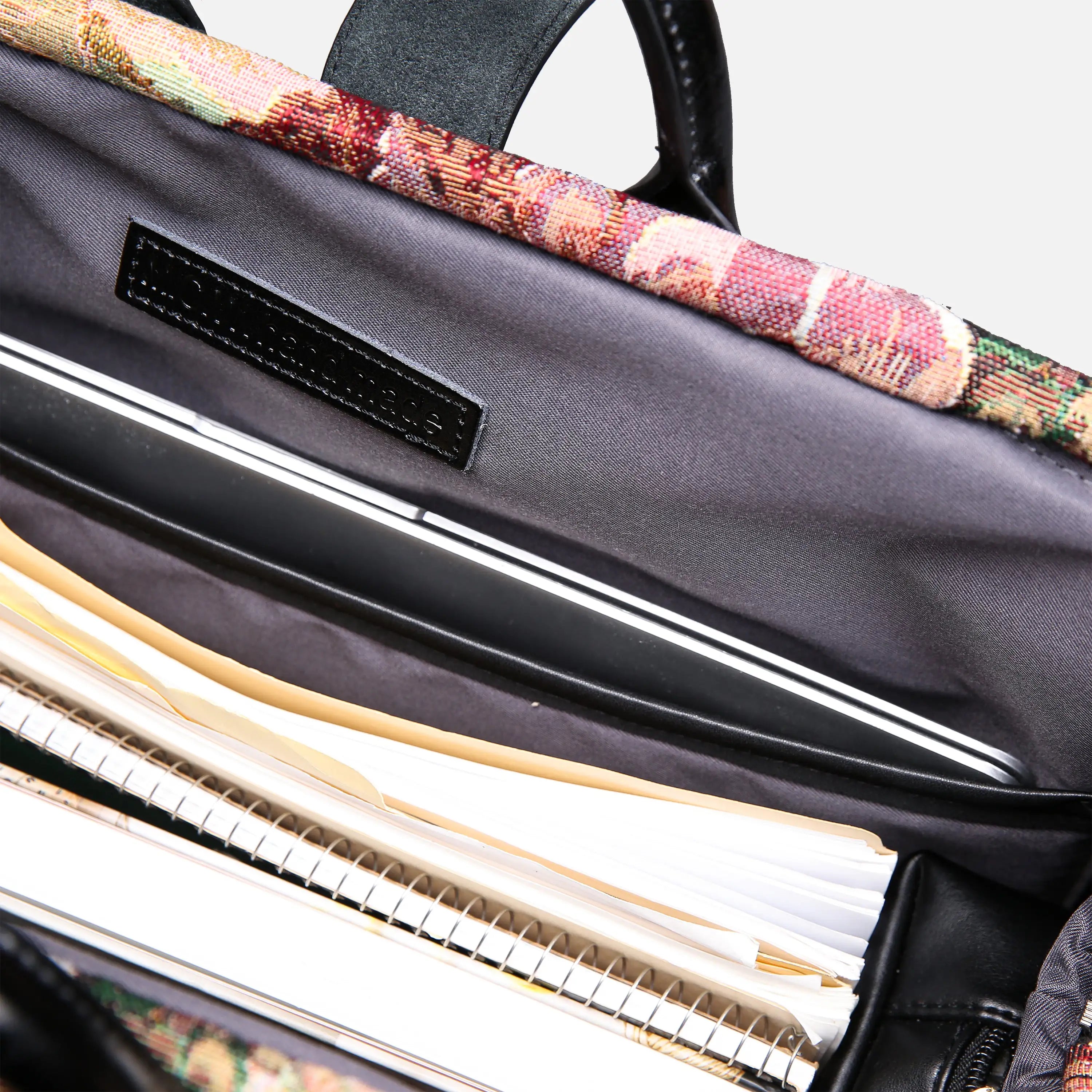 Rose Bush Laptop Work Bag carpet bag of America inside details