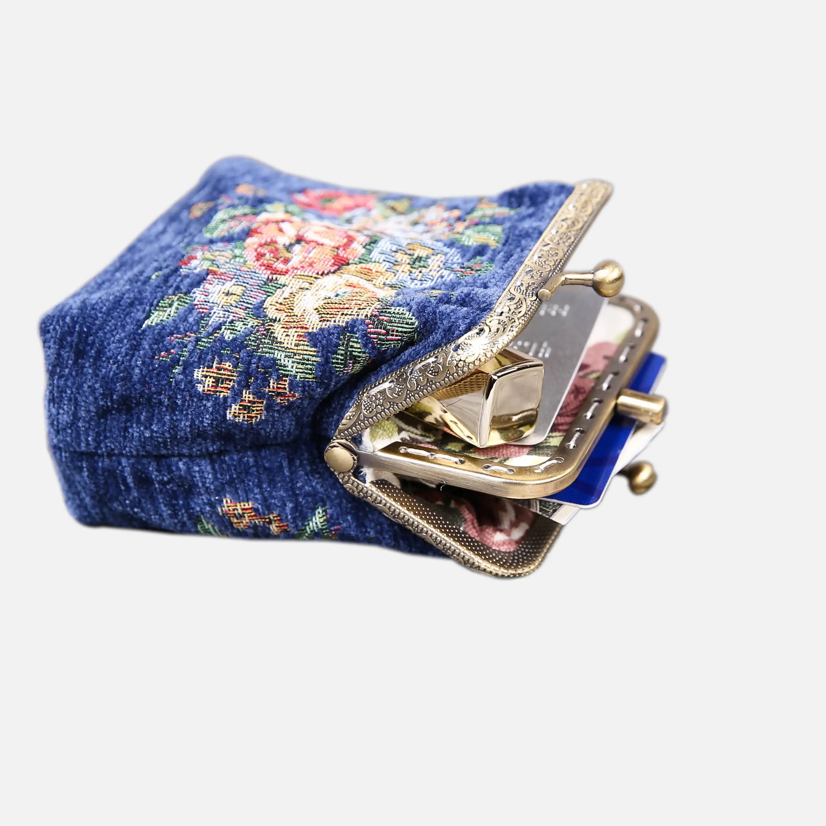 Rose Series Blue Double Kiss Clasp Coin Purse of America in use-7