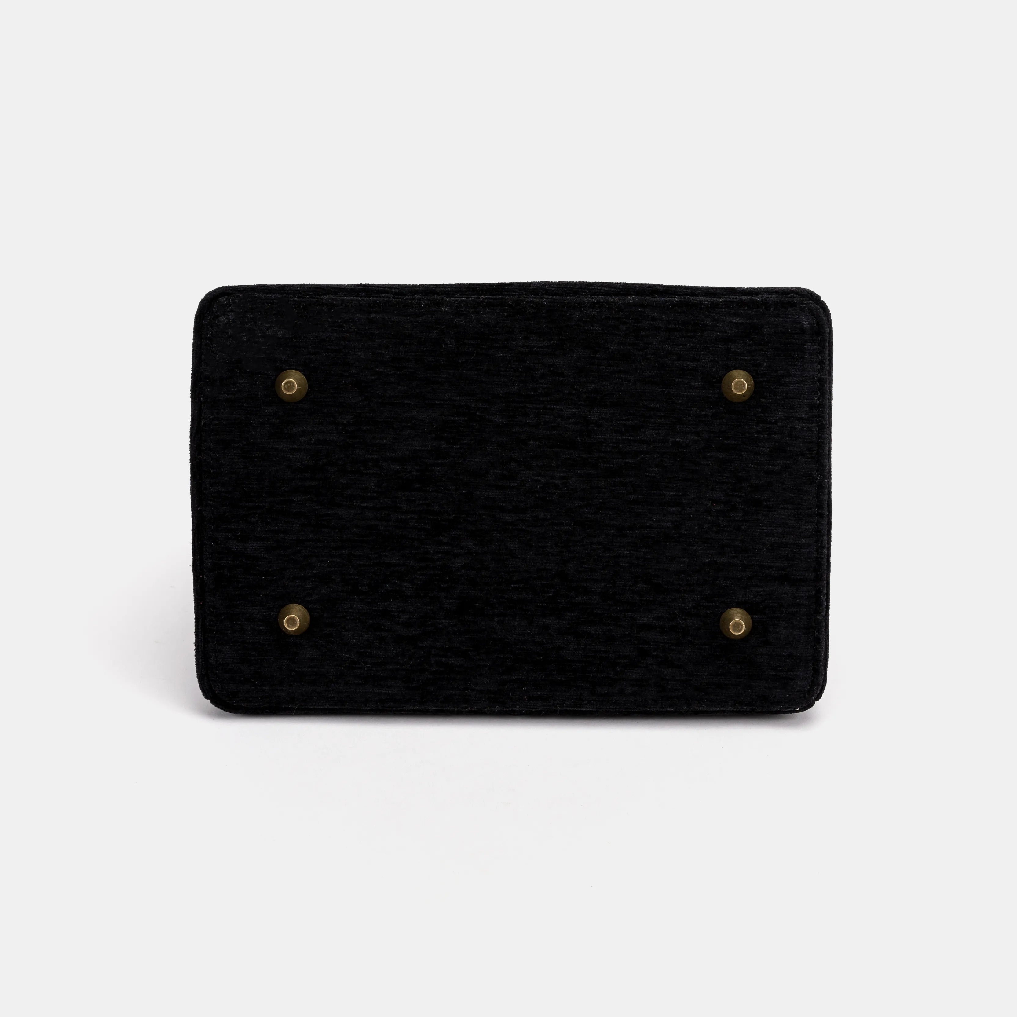 Solid Black Cecile Carpet Purse Gladstone Bag of America bottom