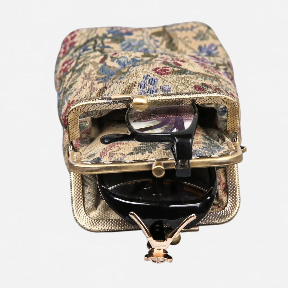Spring Valley Carpet Eyeglasses Case  of America open
