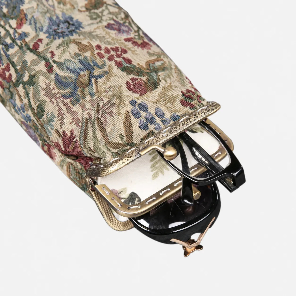 Spring Valley Carpet Eyeglasses Case  of America with glasses-4