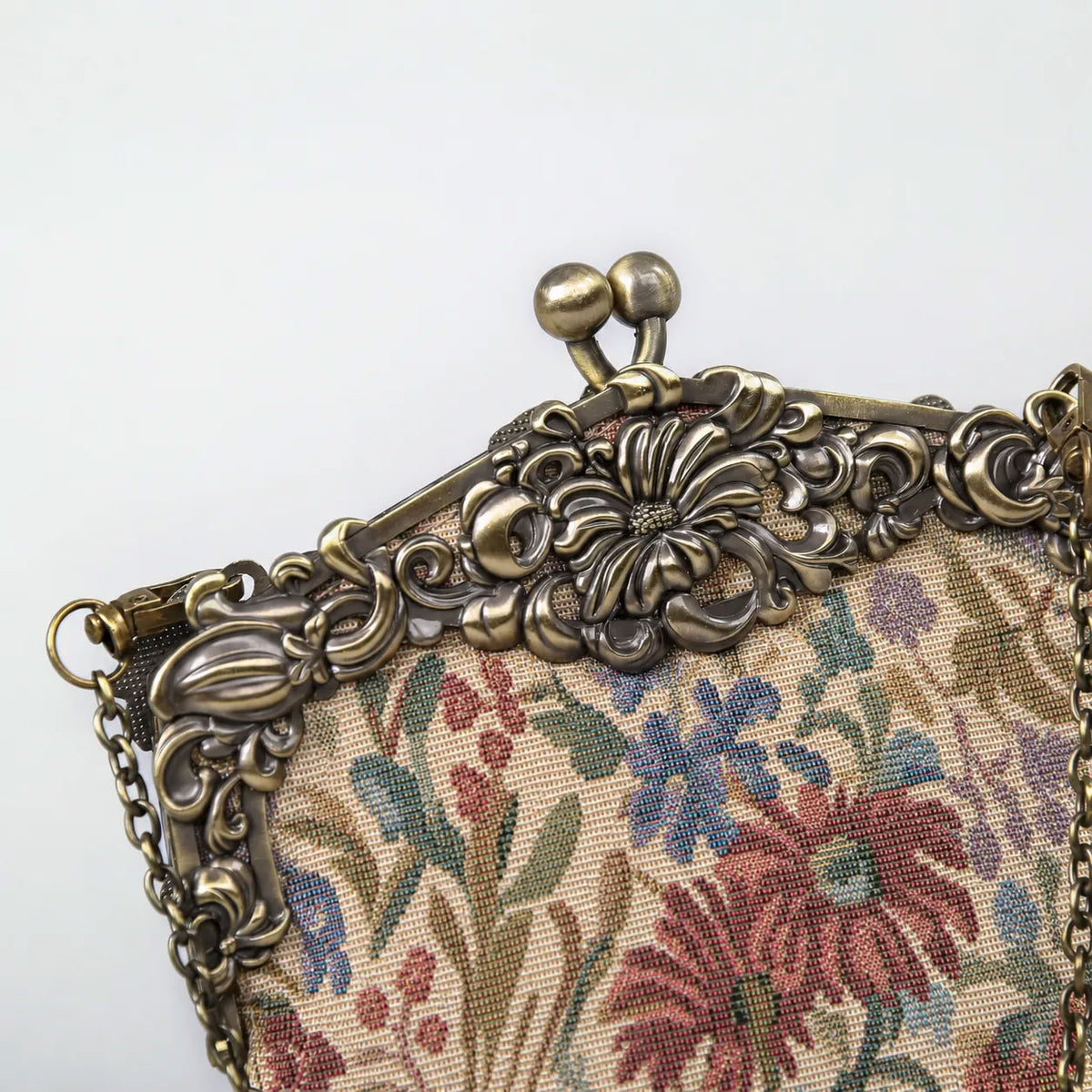 Spring Valley Mint Chatelaine Purse Large carpet bag of America detail