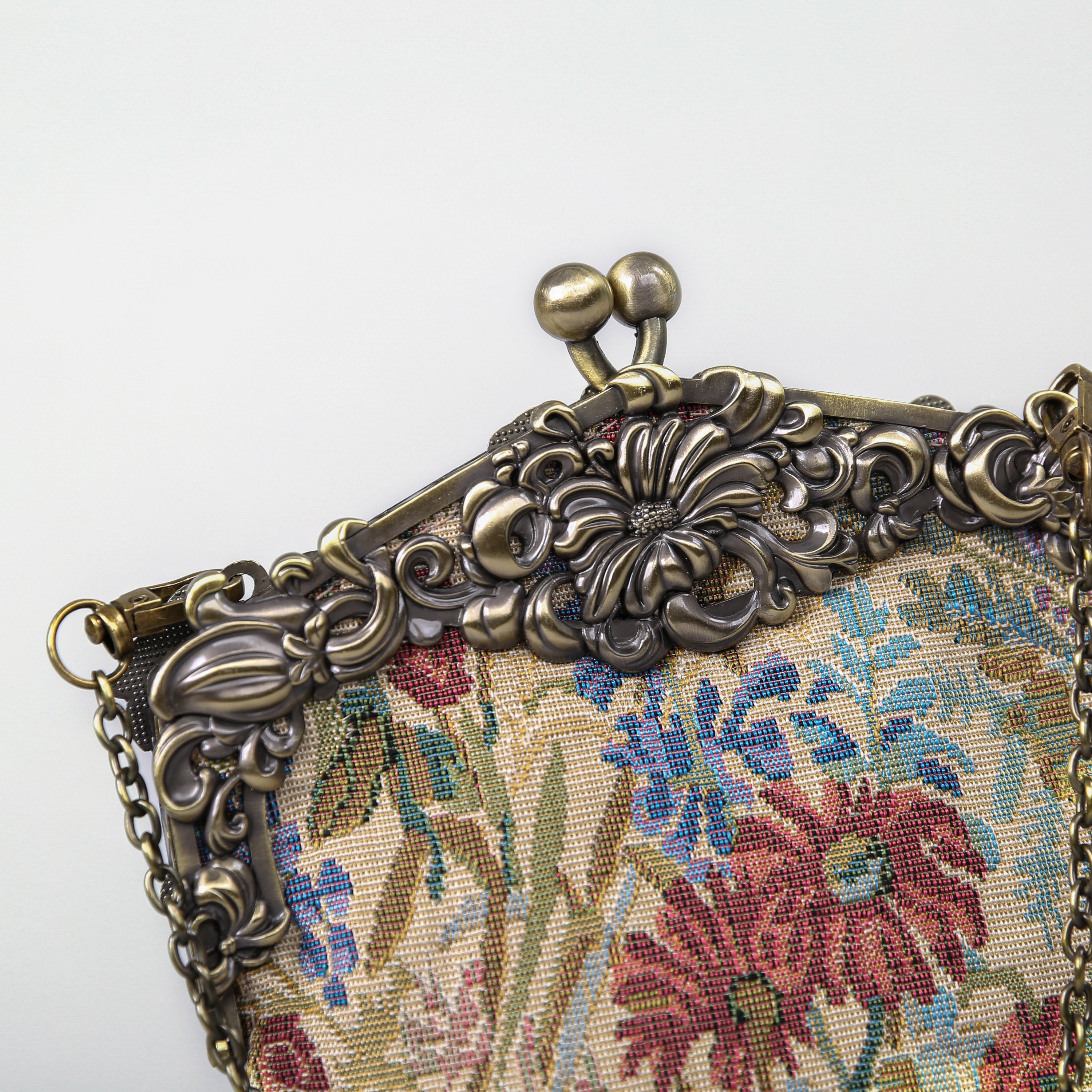 Spring Valley Mint Chatelaine Purse Large carpet bag of America detail
