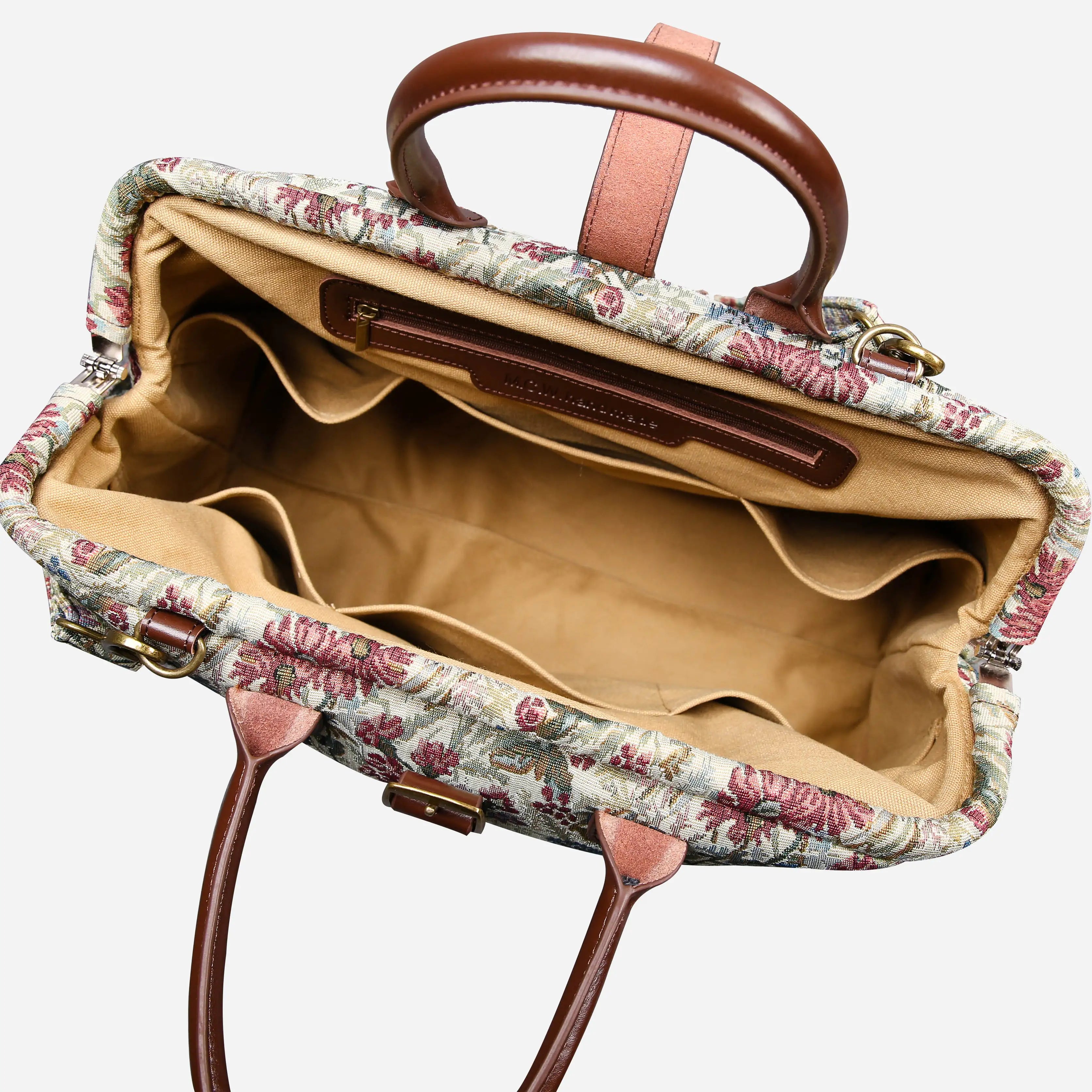 Spring Valley Mint Mary Poppins Weekender Carpetbag inside