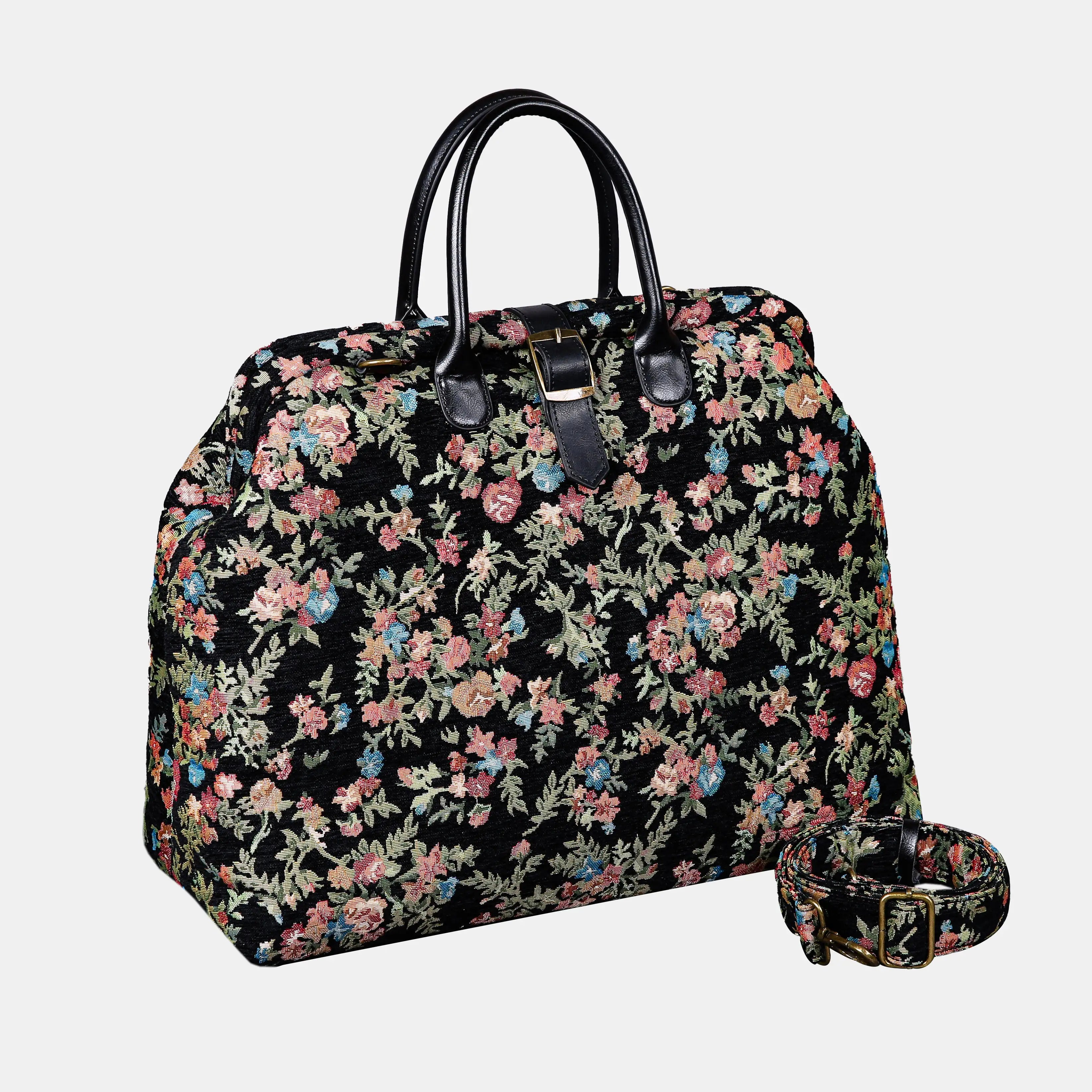 Spring Valley Black Mary Poppins Weekender Carpetbag of America with shoulder strap