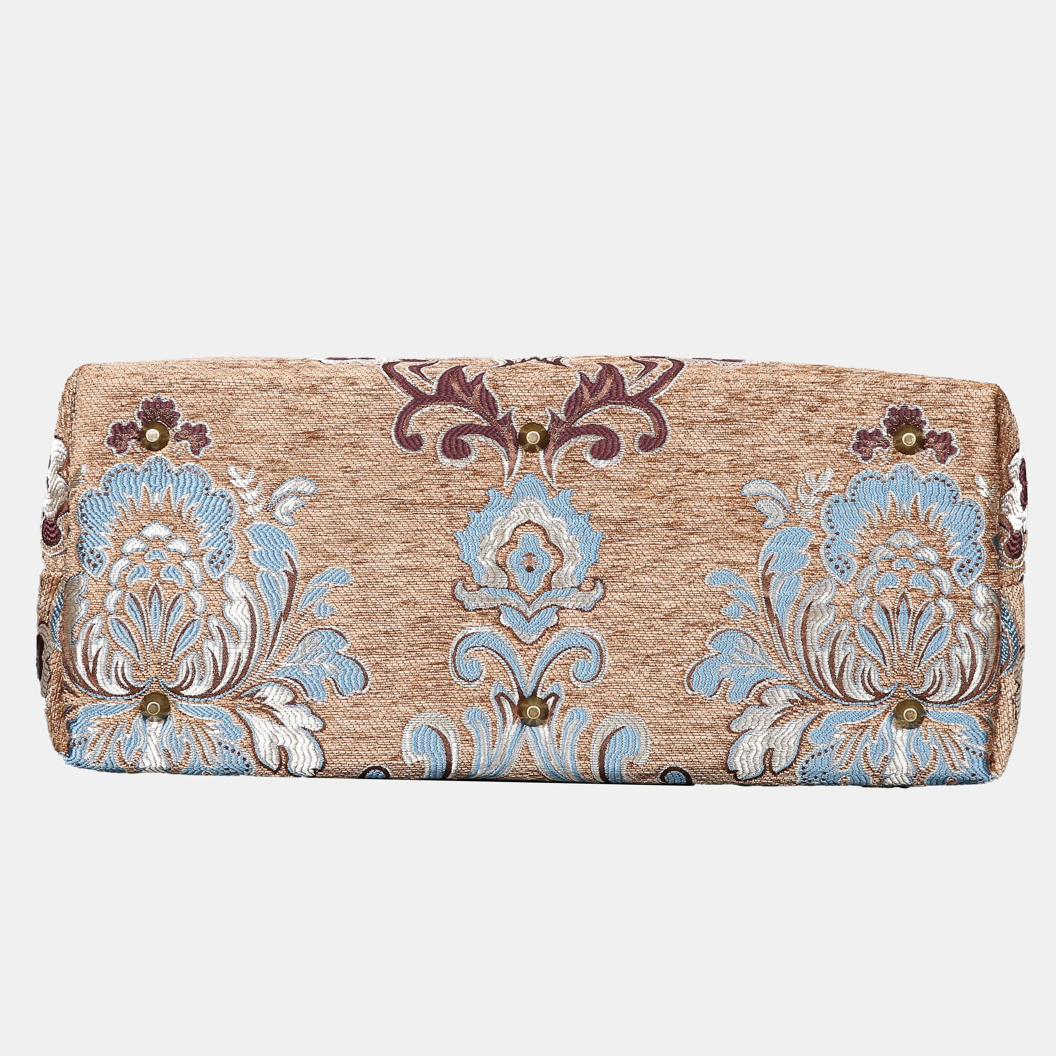 Rinascimento Camel Mary Poppins Weekender Carpetbag of America bottom