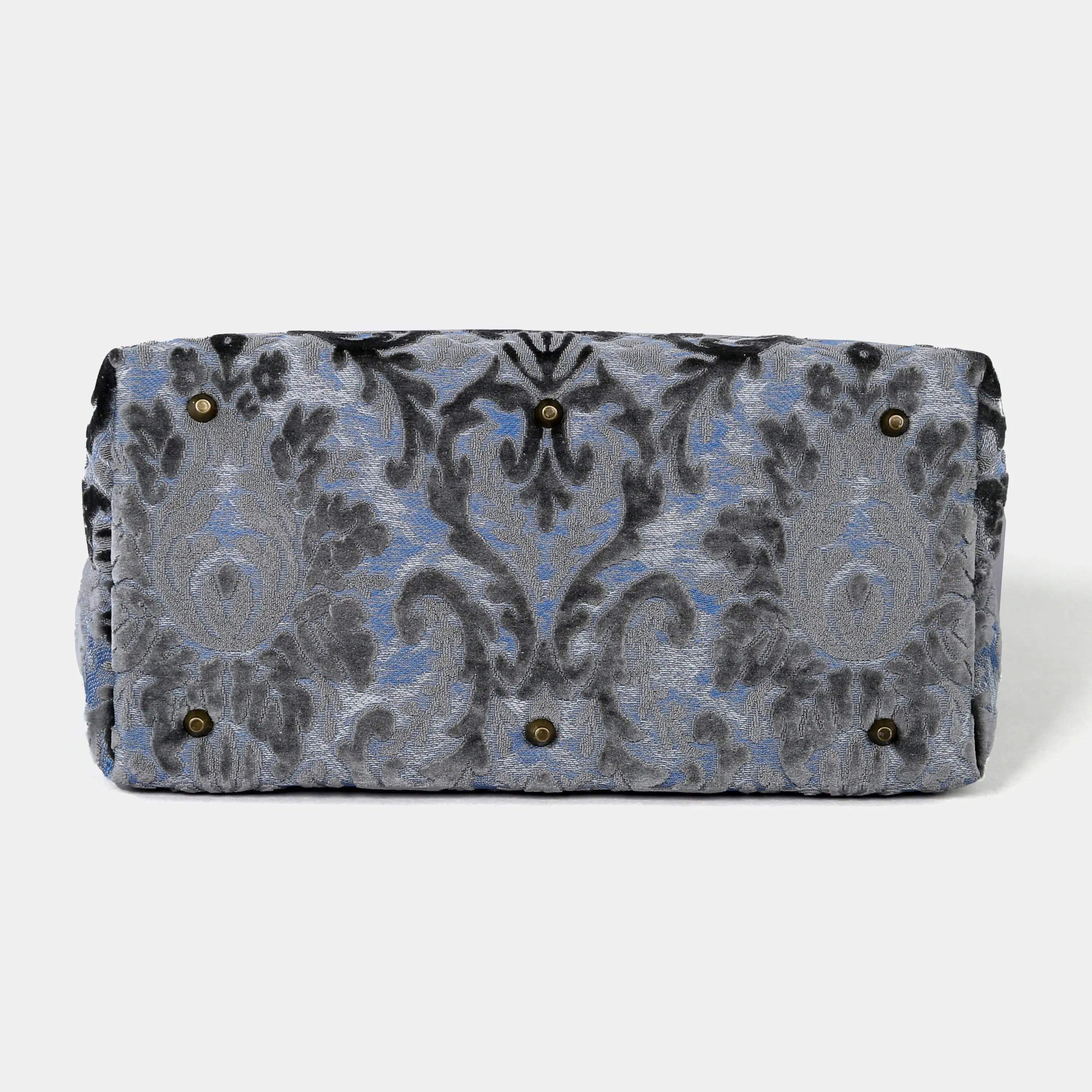Burnout Velvet Steel Blue Mary Poppins Weekender Carpetbag of America bottom