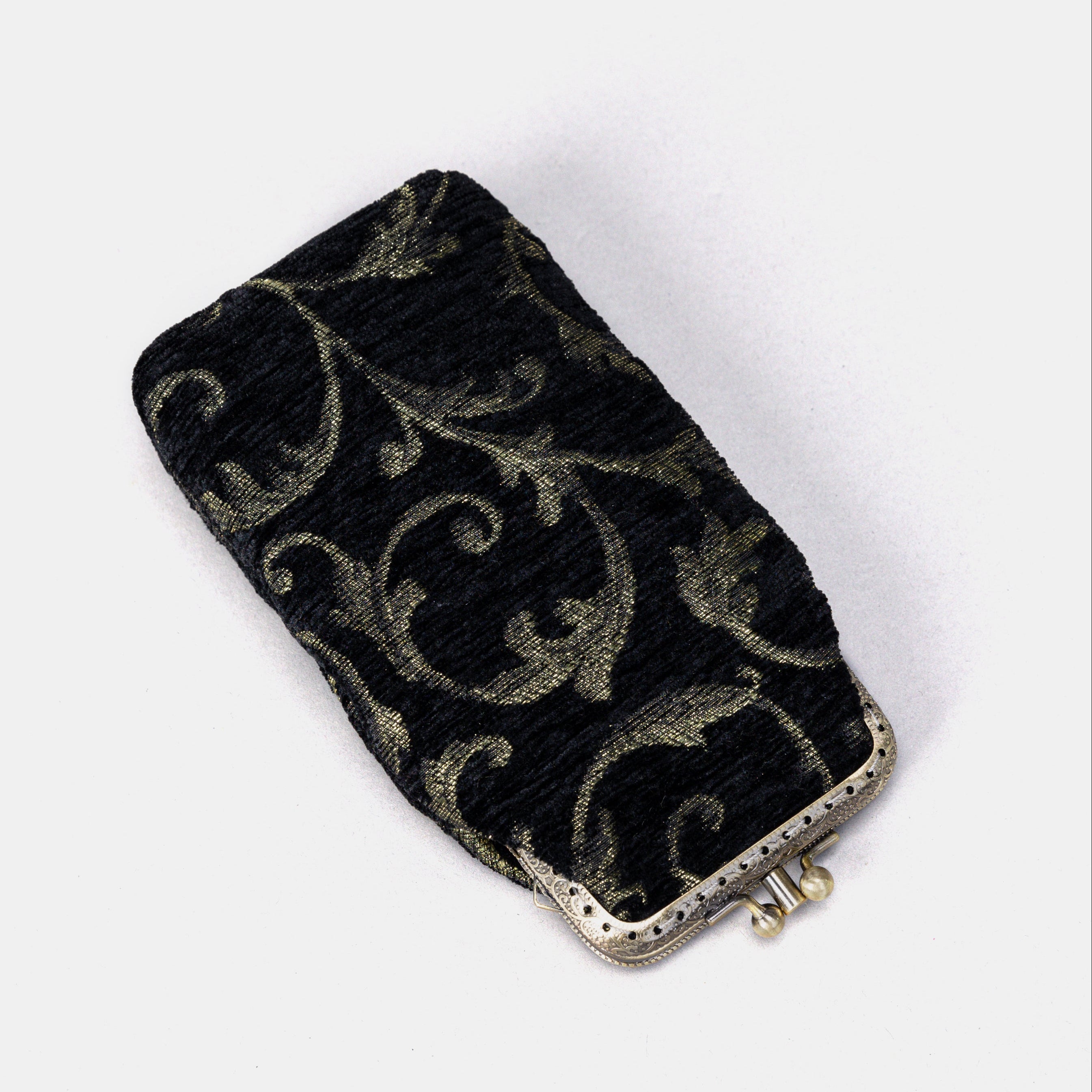 Vintage Ivy Blk/D Green Carpet Eyeglasses Case front