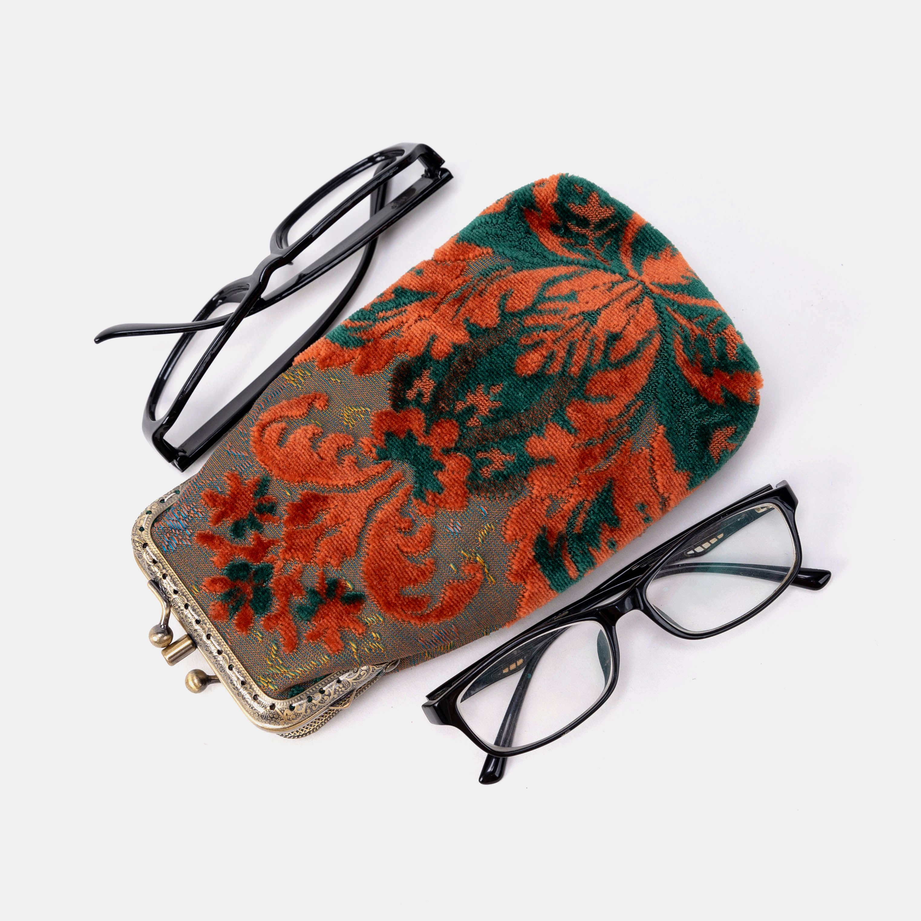 Burnout Velvet Revival Jade Carpet Eyeglasses Case with 2 glasses