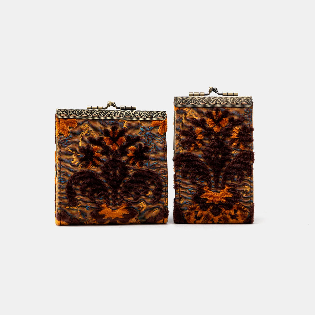 Burnout Velvet Revival Sienna Card Wallet of America main