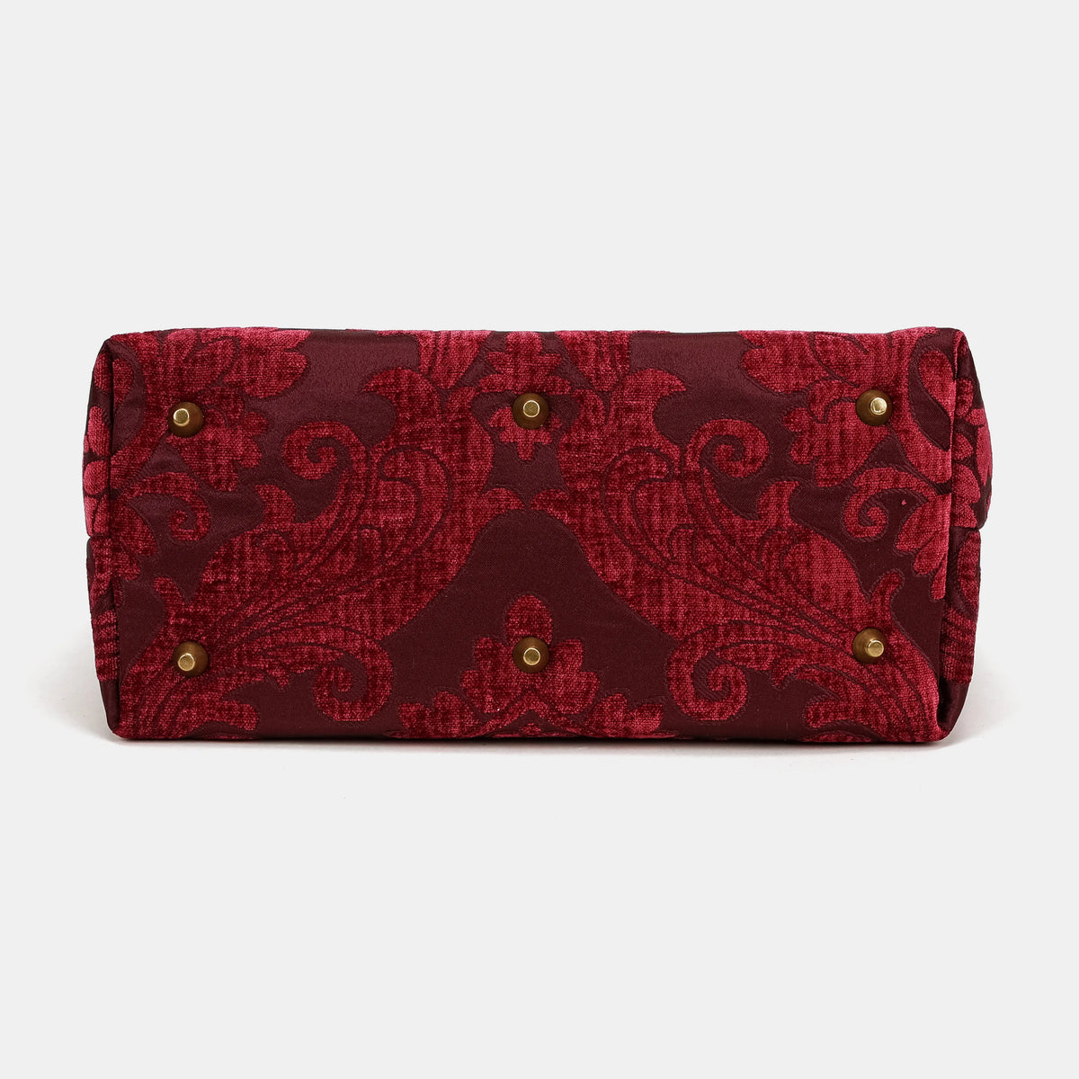 Queen Wine Carpet Tote Shopper Carpetbag of America bottom