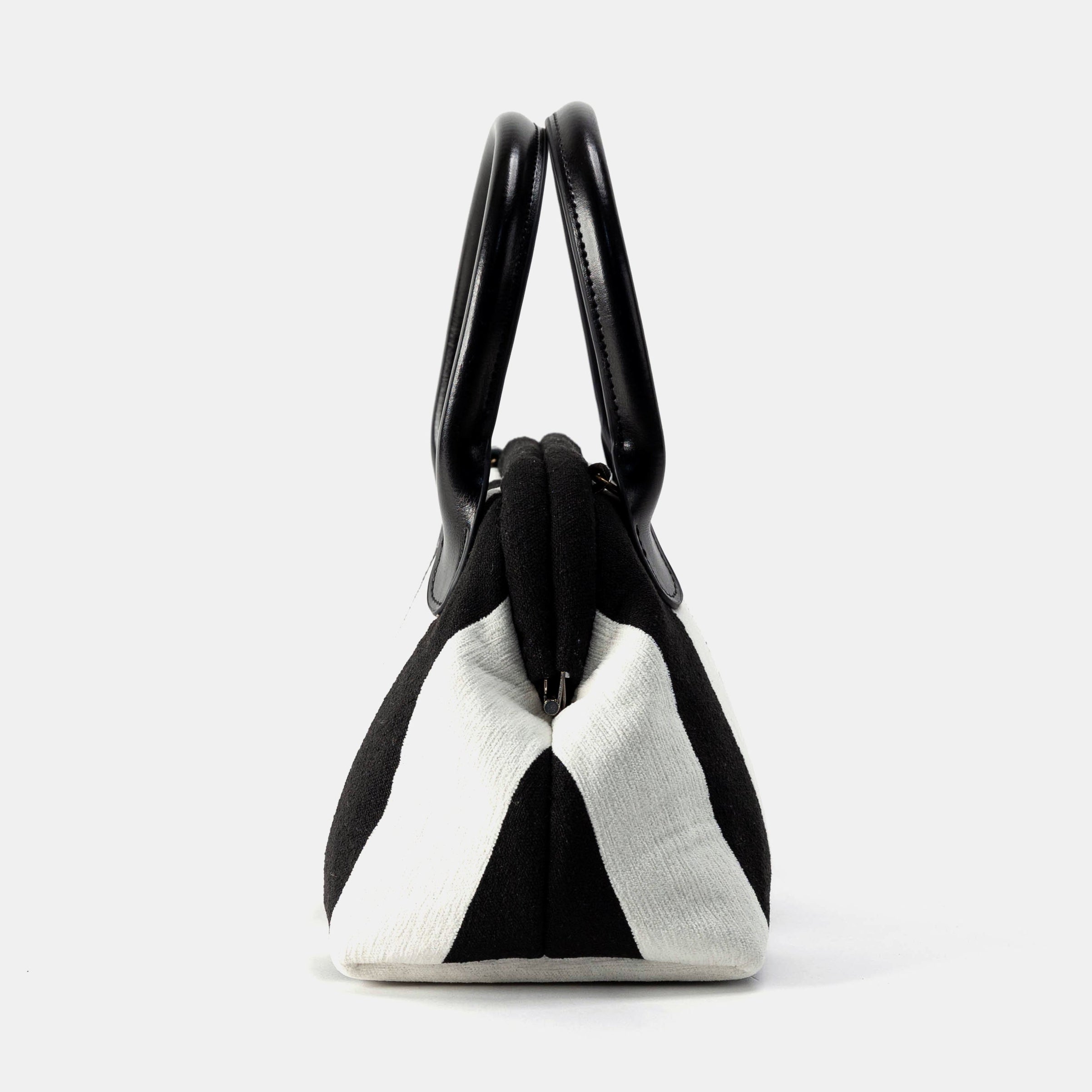 Black & White Beetlejuice Carpet Satchel inside