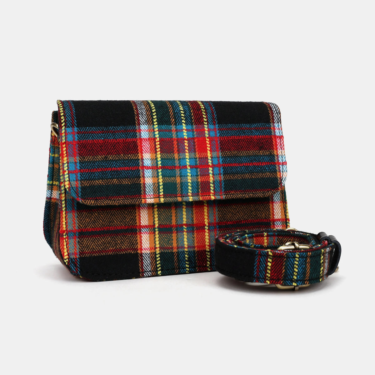 Tartan Stewart Black Flap Crossbody Bag Carpetbag of America main