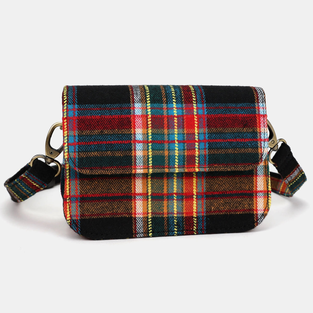 Tartan Stewart Black Flap Crossbody Bag Carpetbag of America overview