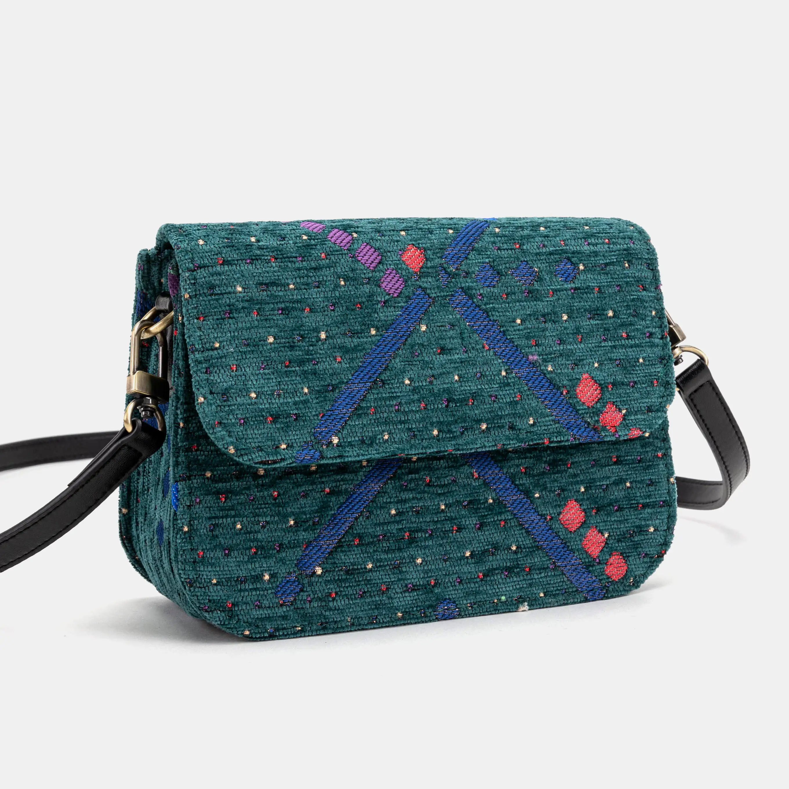 PDX Portland Airport Flap Crossbody Bag of America main