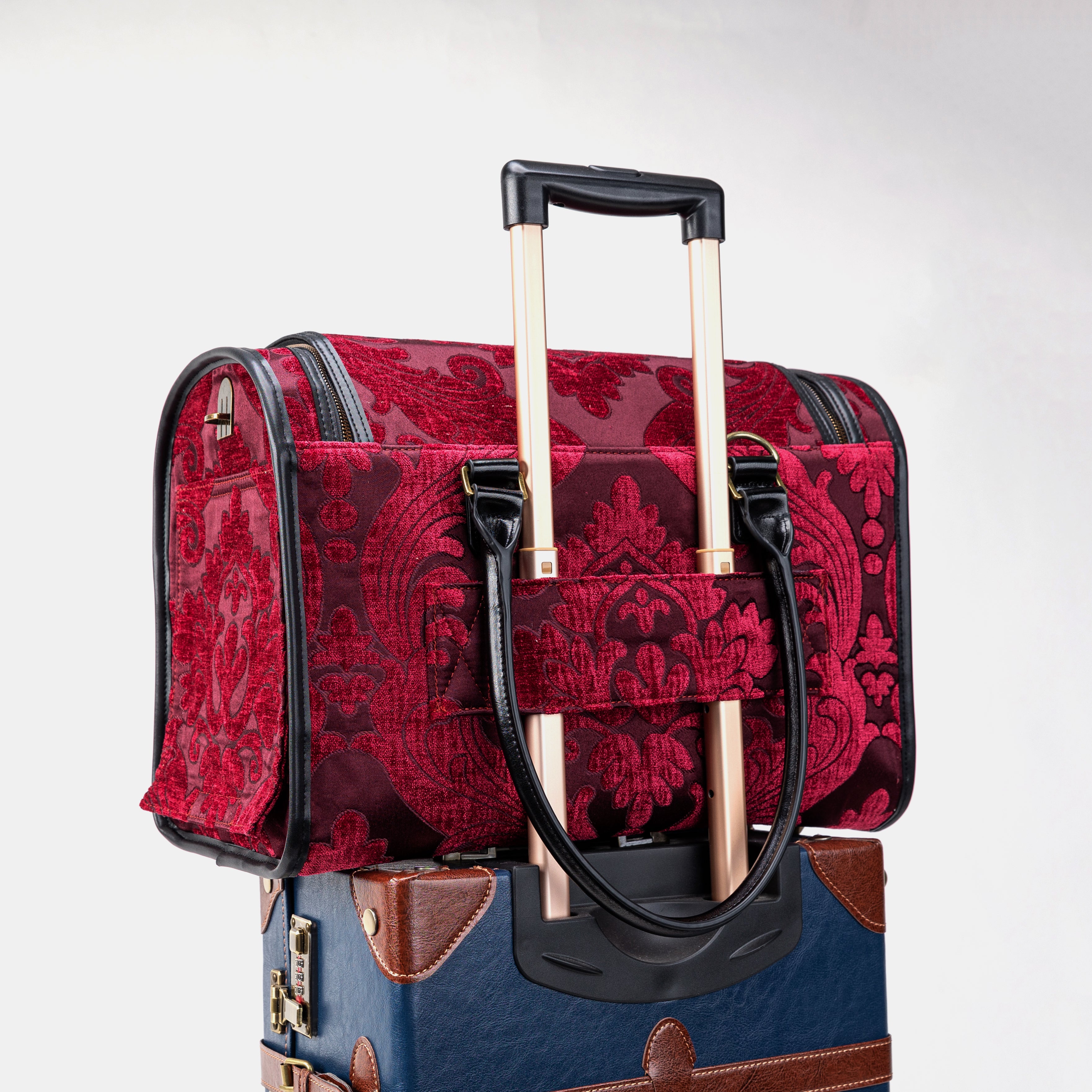 Travel Dog Carrier Bag Queen Wine Luggage Holder