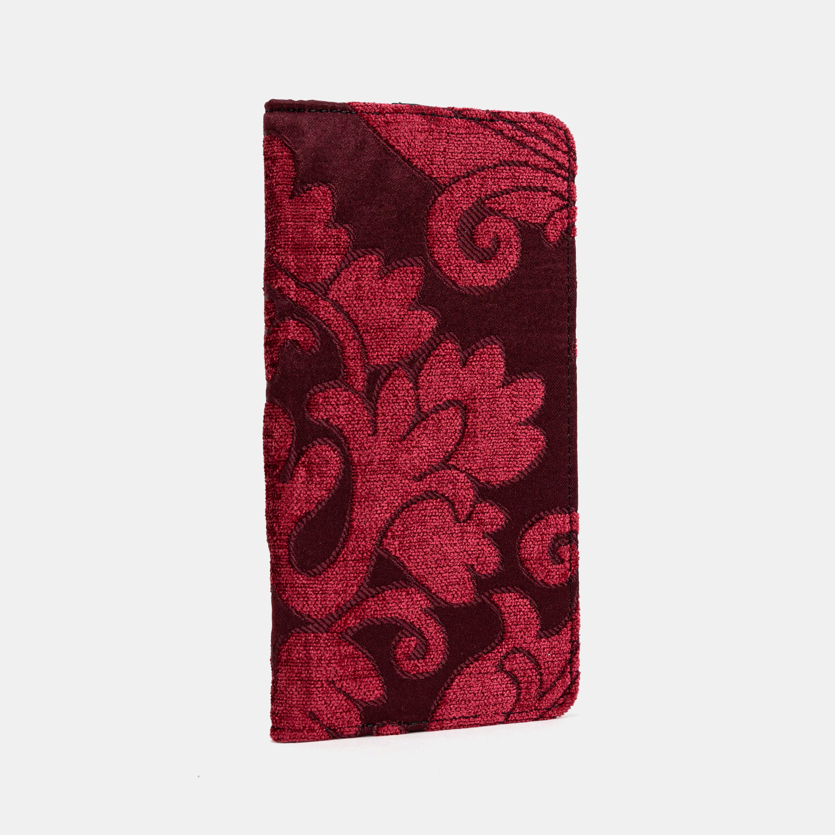 Queen Wine Checkbook Cover Carpetbag of America side