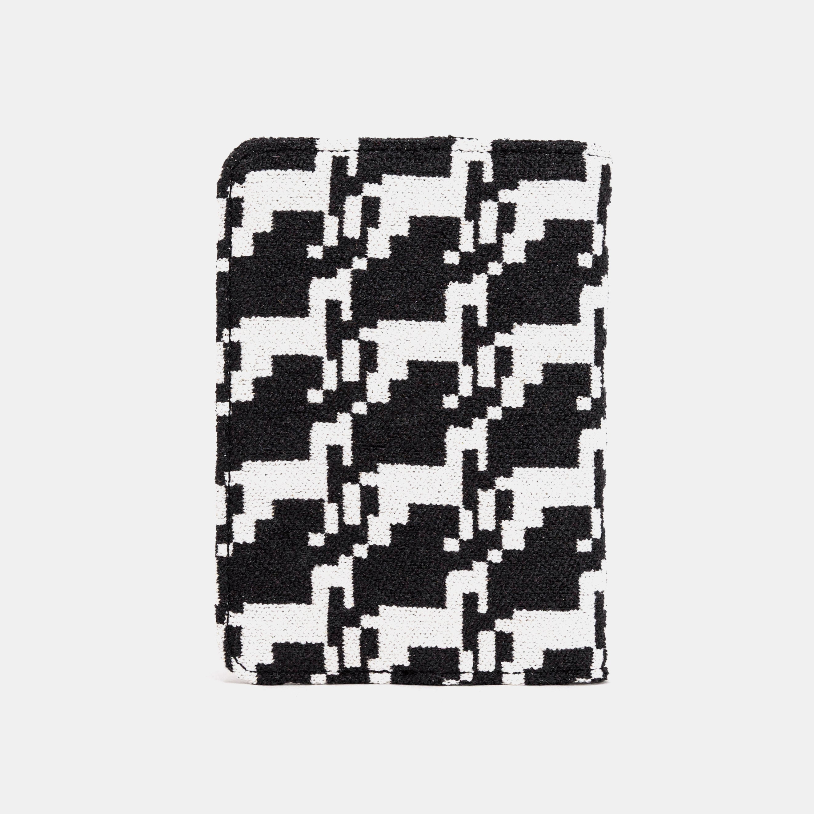 Houndstooth Passport Cover Carpetbag of America back