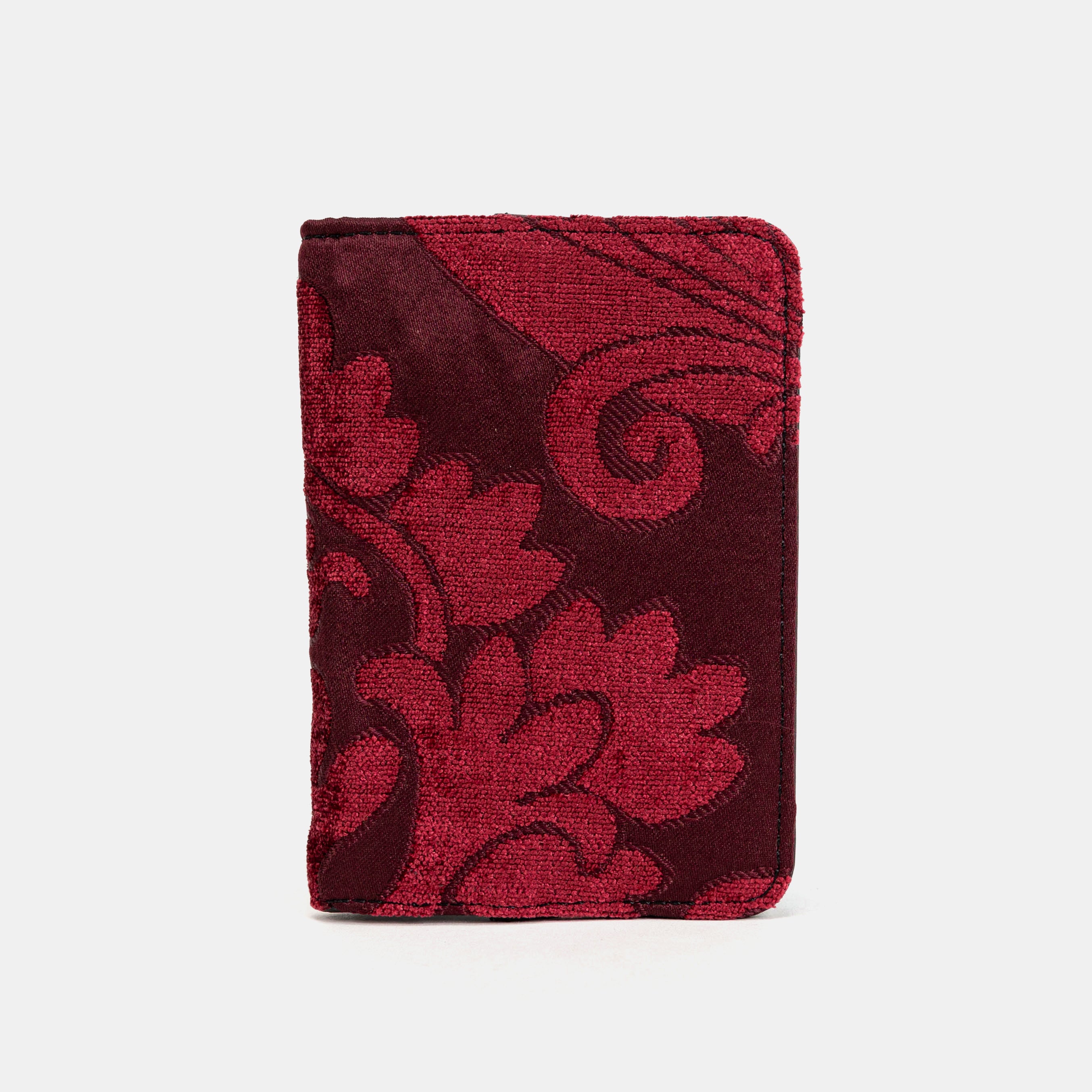 Queen Wine Passport Cover Carpetbag of America main