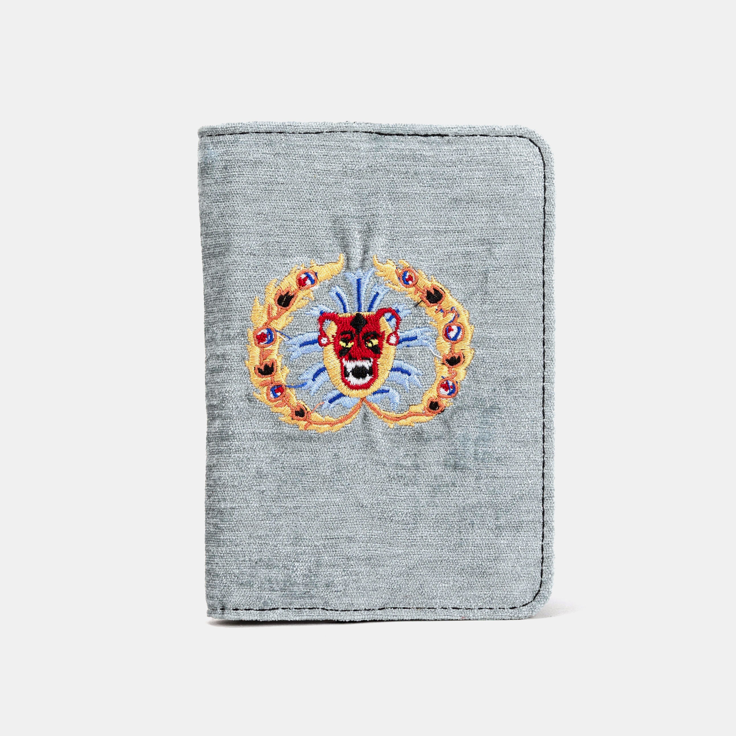 AHS the Devils Mouth Passport Cover