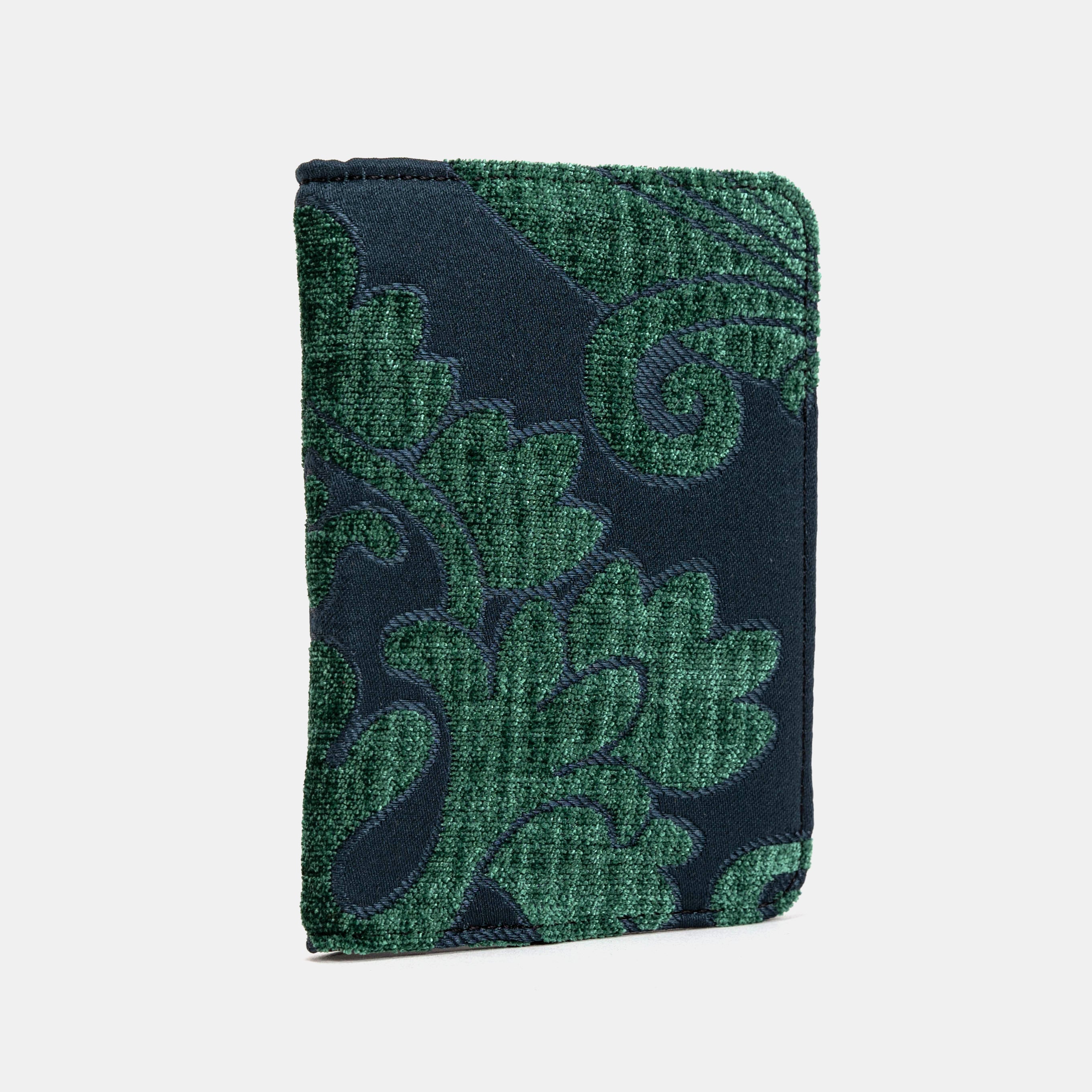 Hunter Green Passport Cover Carpetbag of America side