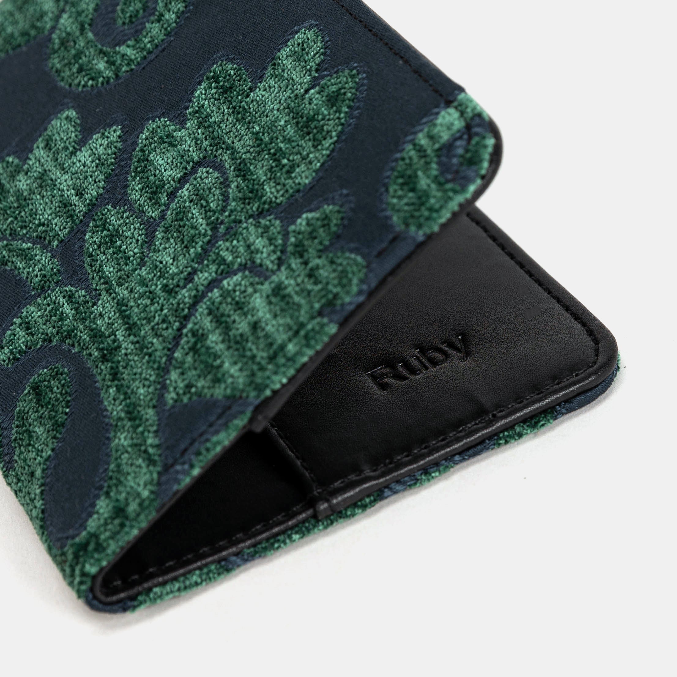 Hunter Green Passport Cover Carpetbag of America cutomization