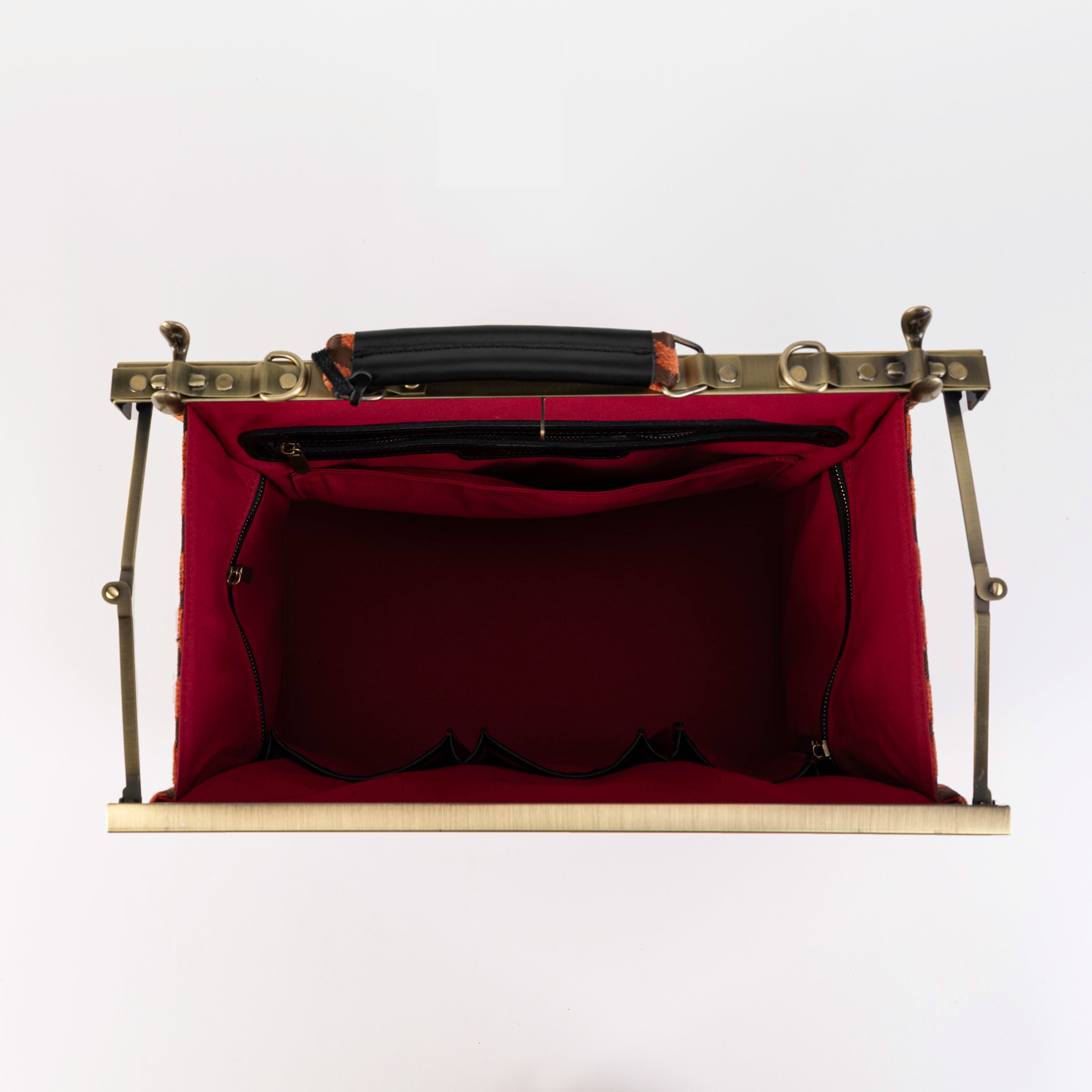 Gladstone Bag Carpet Doctor Bag Victorian Weekender Bag Shoulder Frame Bag Genevieve "The Shining" Overlook Hotel Carpetbagger Carpetbag of America inside