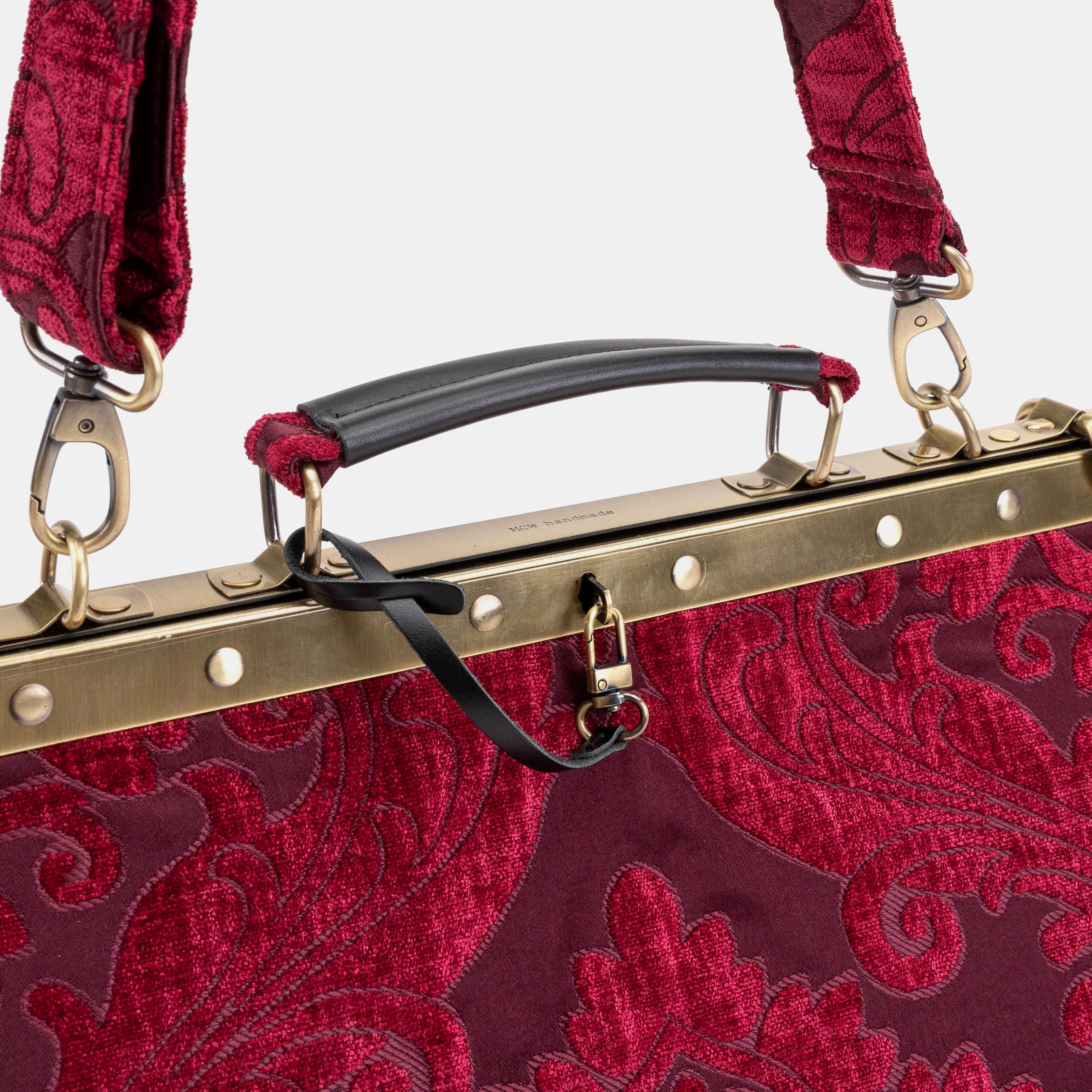 Queen Wine Celine Carpet Gladstone Bag of America handle