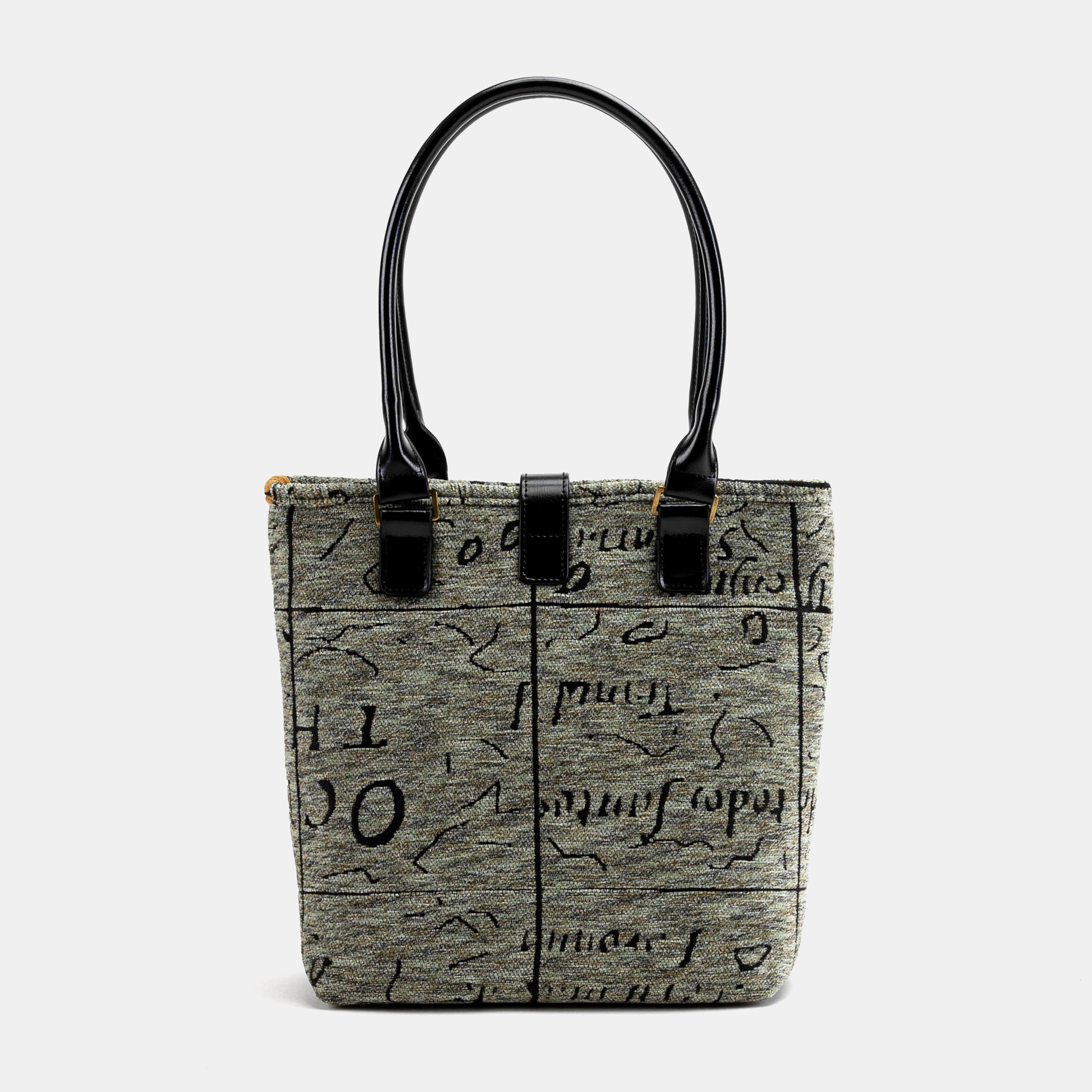 Here Be Dragons Everyday Tote