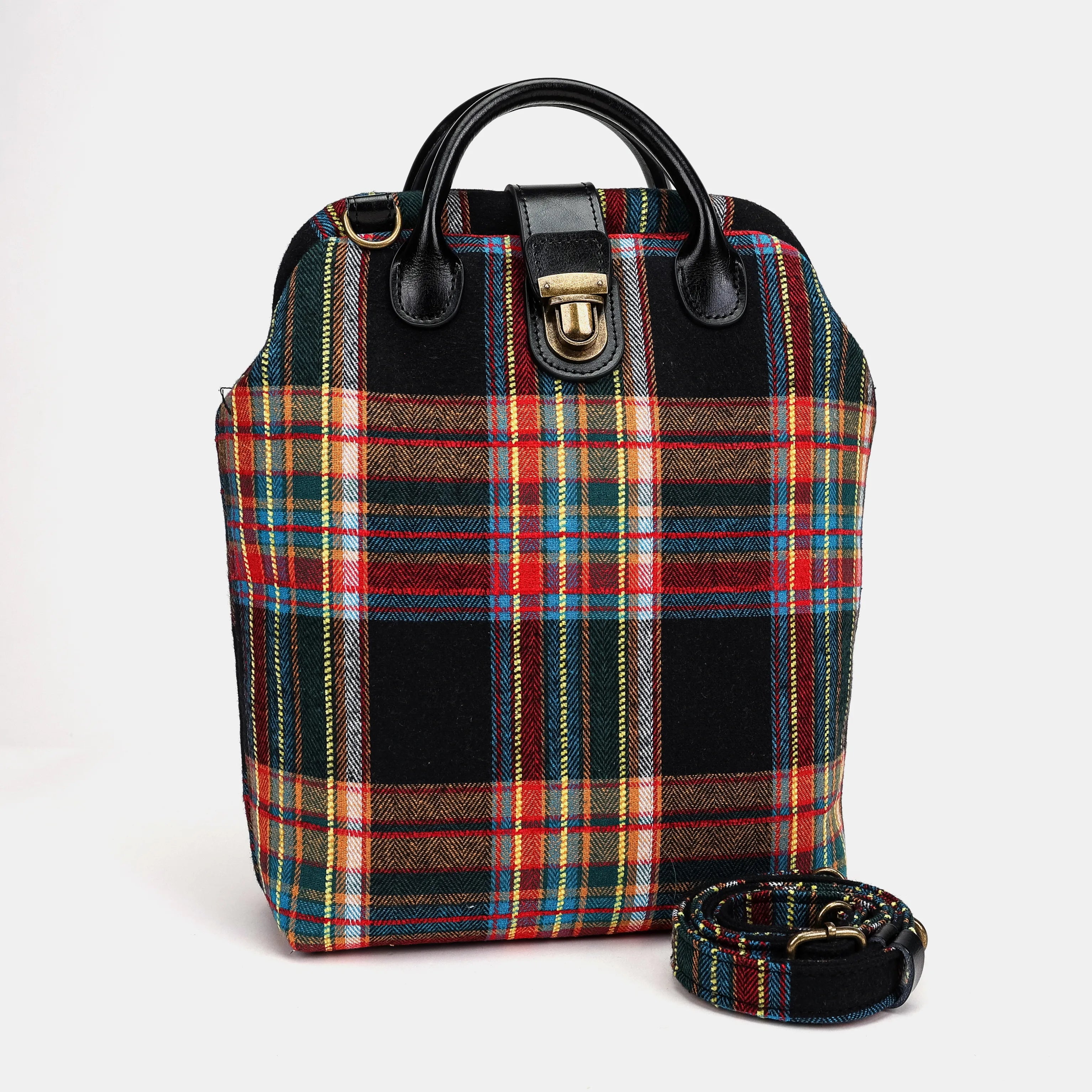 Tartan Stewart Black Everyday Backpack Carpetbag of America with shoulder strap